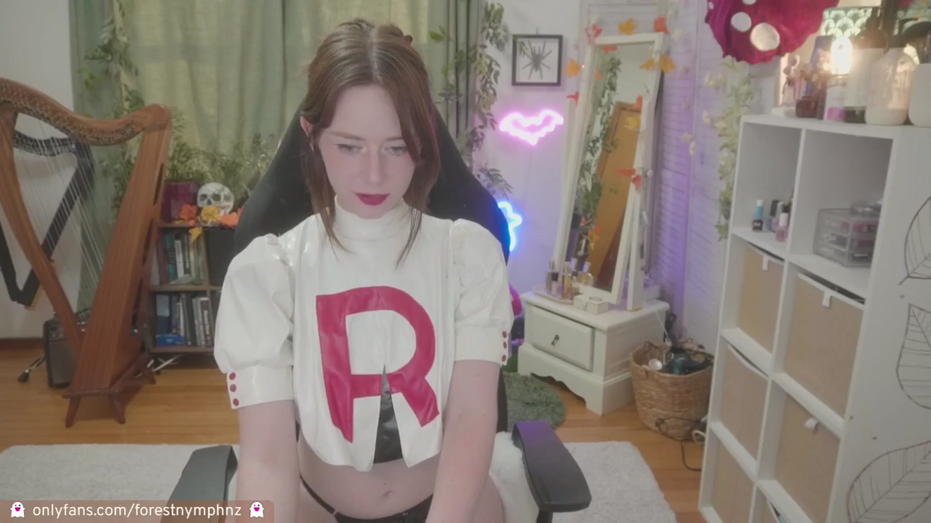 Gallery image thumbnail from Forest_nymph's myfreecams stream on, 11/01/2024, 07:26 image 10 of 20