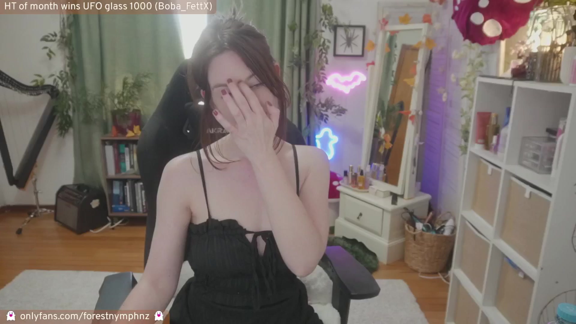 Gallery image thumbnail from Forest_nymph's myfreecams stream on, 12/04/2024, 04:31 image 11 of 20