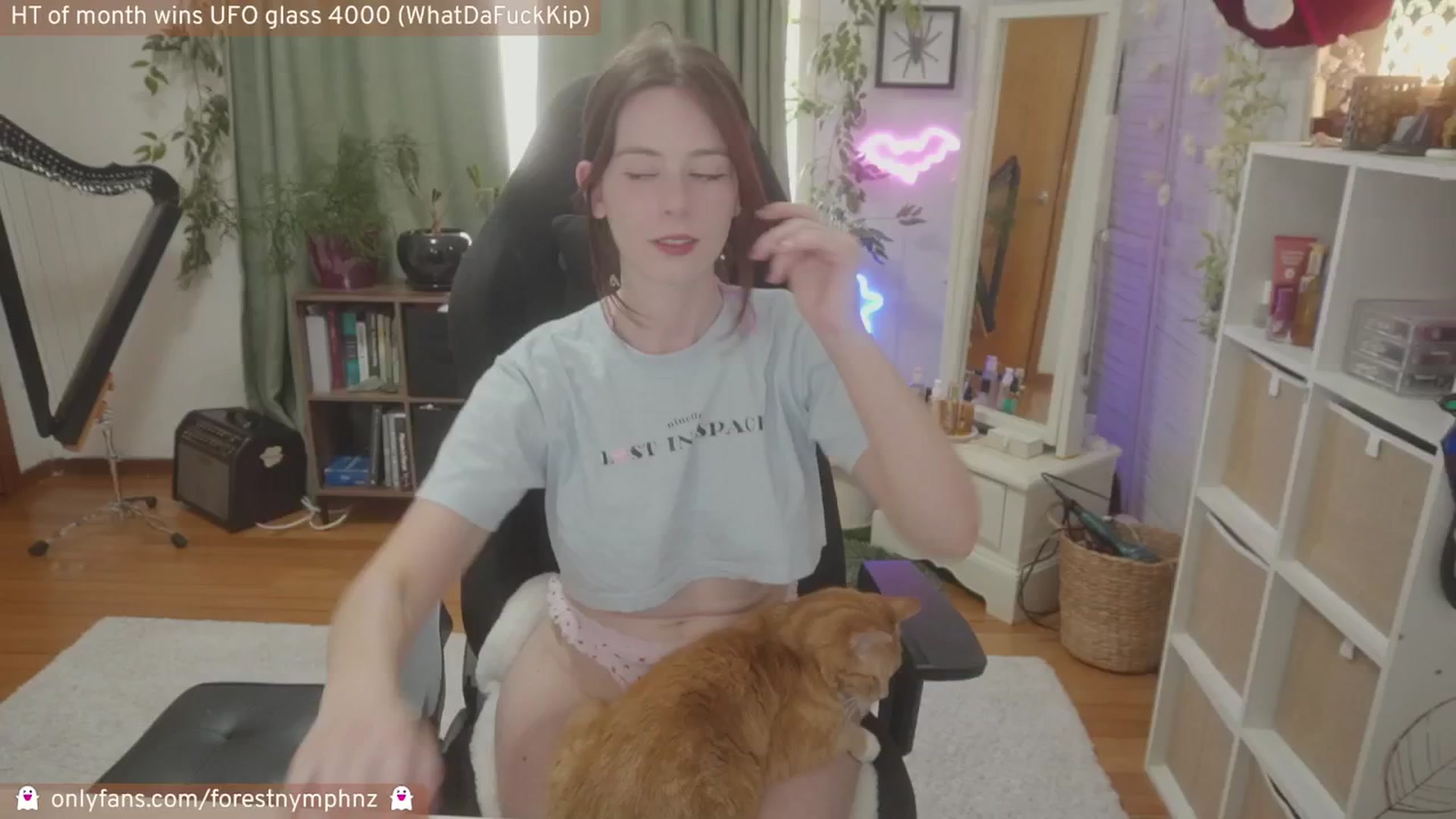 Gallery image thumbnail from Forest_nymph's myfreecams stream on, 12/30/2024, 06:17 image 8 of 20