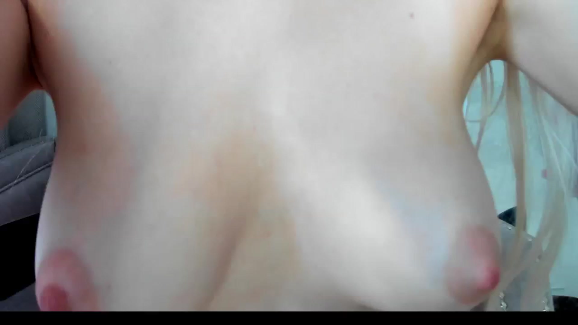 Gallery image thumbnail from ForeverBarbie's myfreecams stream on, 07/19/2024, 08:32 image 19 of 20