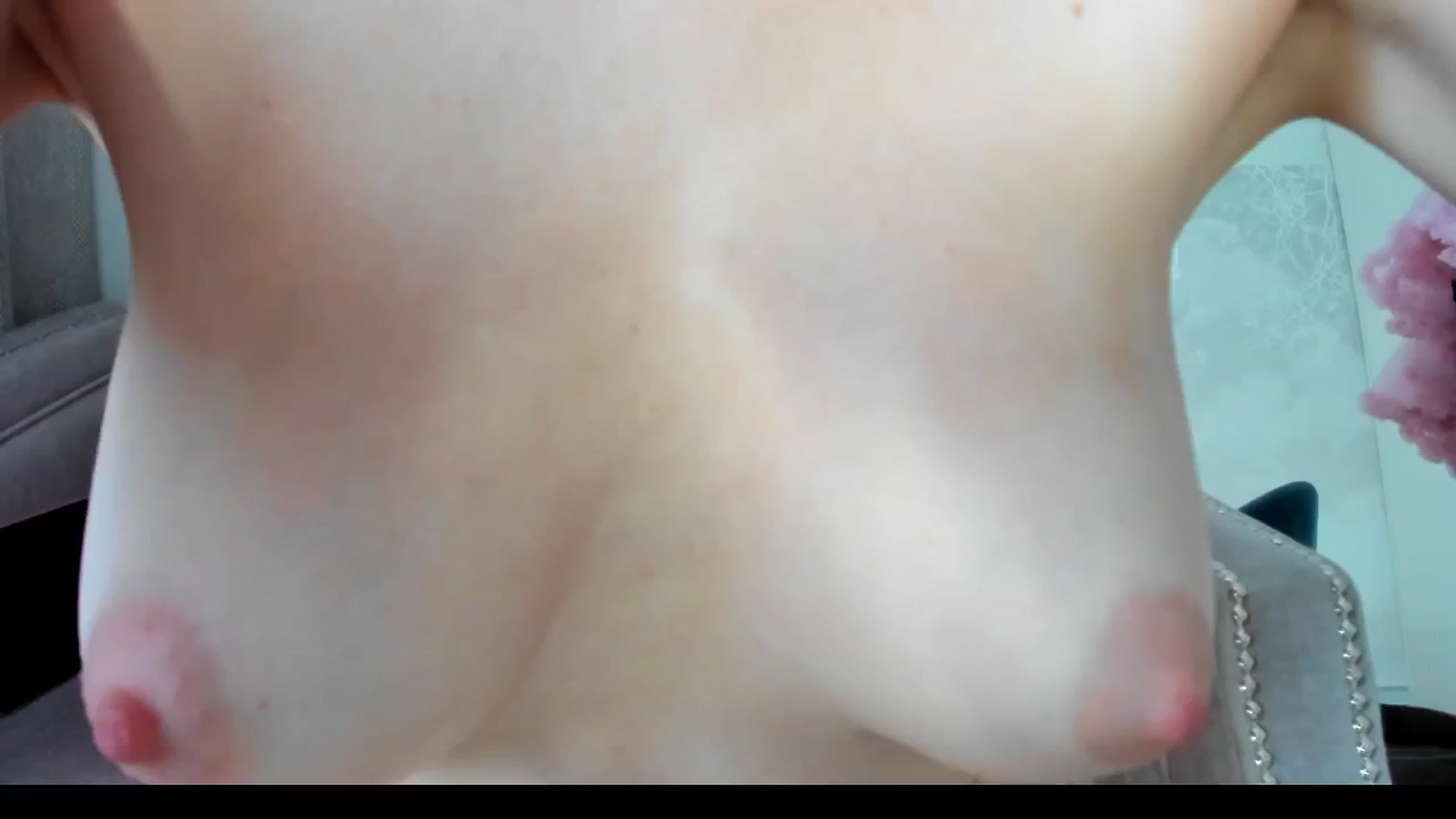 Gallery image thumbnail from ForeverBarbie's myfreecams stream on, 07/19/2024, 08:32 image 16 of 20