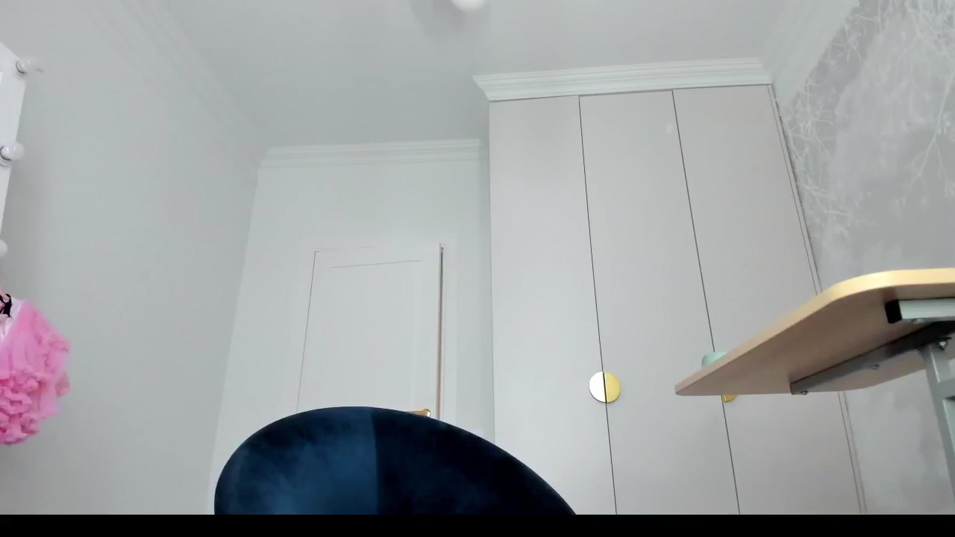 Gallery image thumbnail from ForeverBarbie's myfreecams stream on, 07/24/2024, 04:42 image 4 of 20