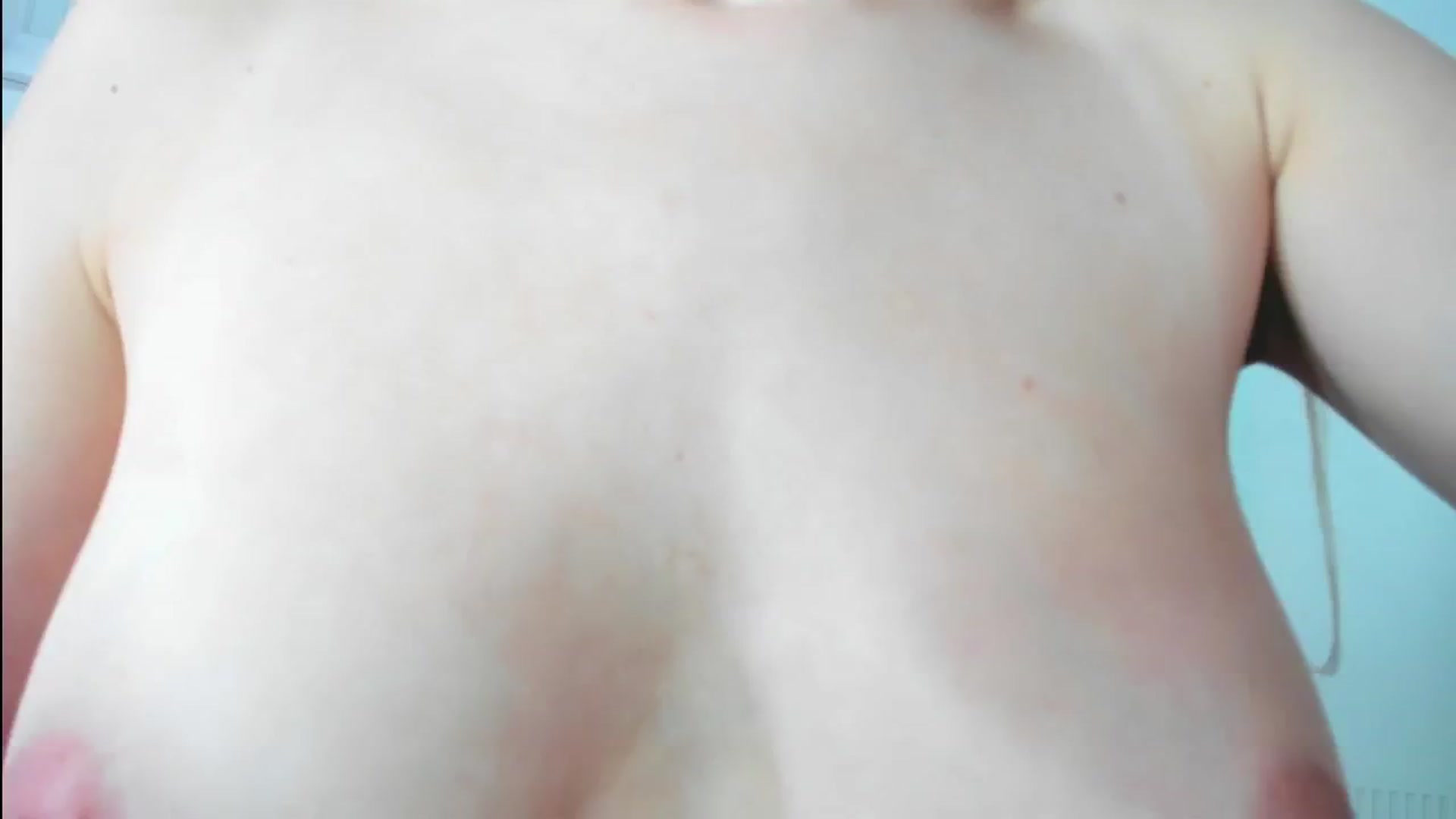 Gallery image thumbnail from ForeverBarbie's myfreecams stream on, 08/18/2024, 09:43 image 1 of 20