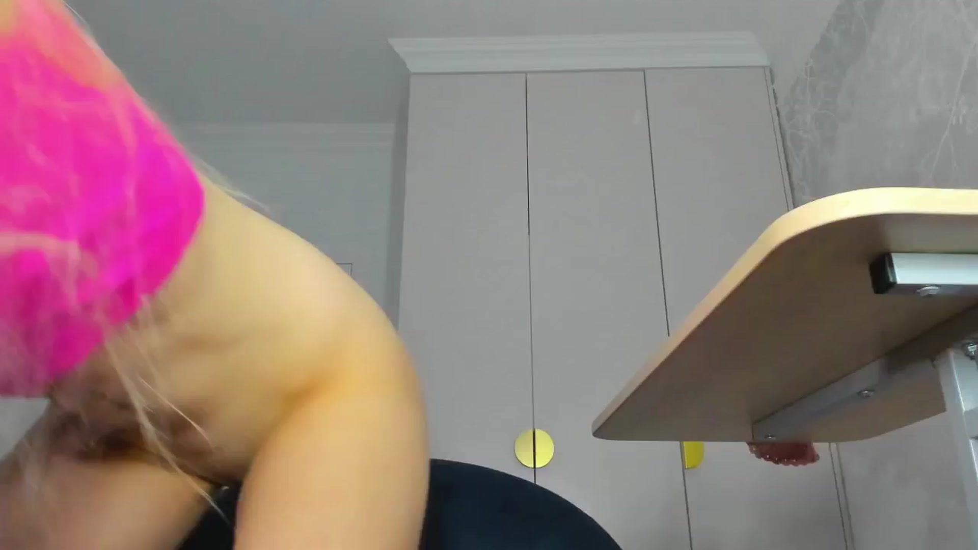 Gallery image thumbnail from ForeverBarbie's myfreecams stream on, 09/20/2024, 04:23 image 1 of 20
