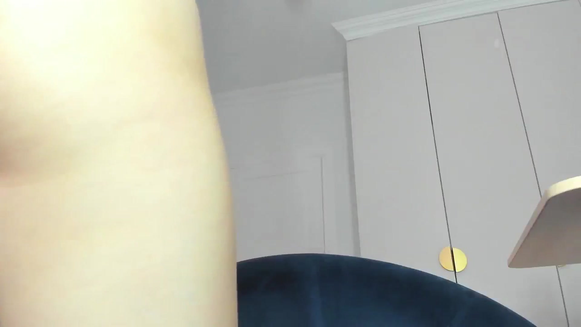 Gallery image thumbnail from ForeverBarbie's myfreecams stream on, 10/01/2024, 08:15 image 3 of 20