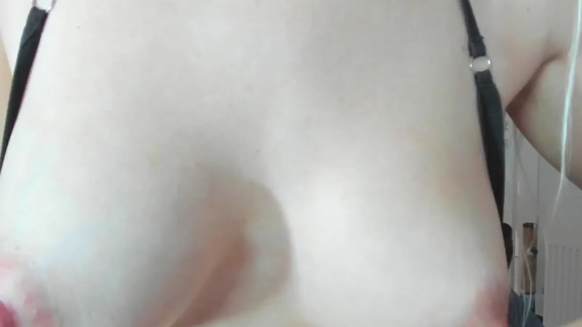 Gallery image thumbnail from ForeverBarbie's myfreecams stream on, 10/01/2024, 08:43 image 1 of 20