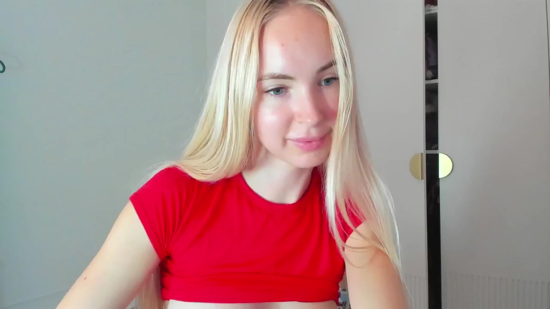 Gallery image thumbnail from ForeverBarbie's myfreecams stream on, 10/03/2024, 09:09 image 14 of 20