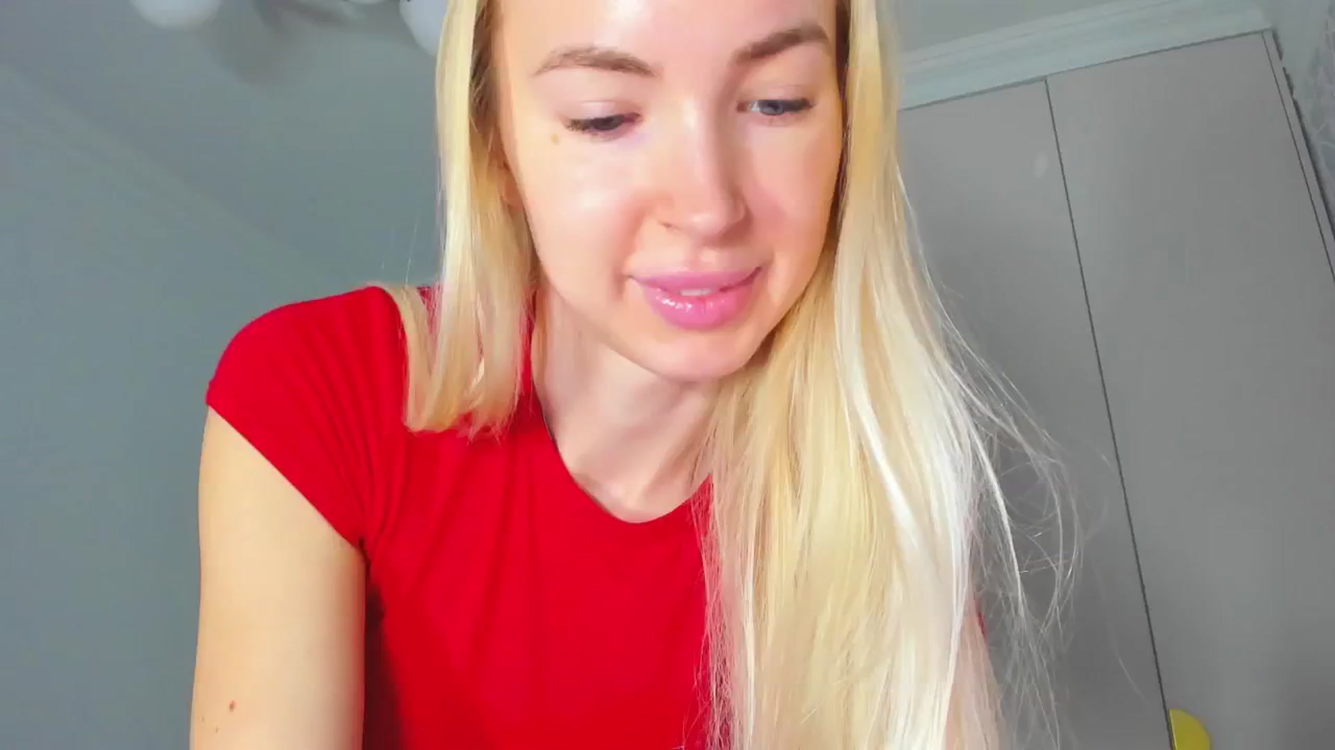 Gallery image thumbnail from ForeverBarbie's myfreecams stream on, 10/14/2024, 04:36 image 11 of 20