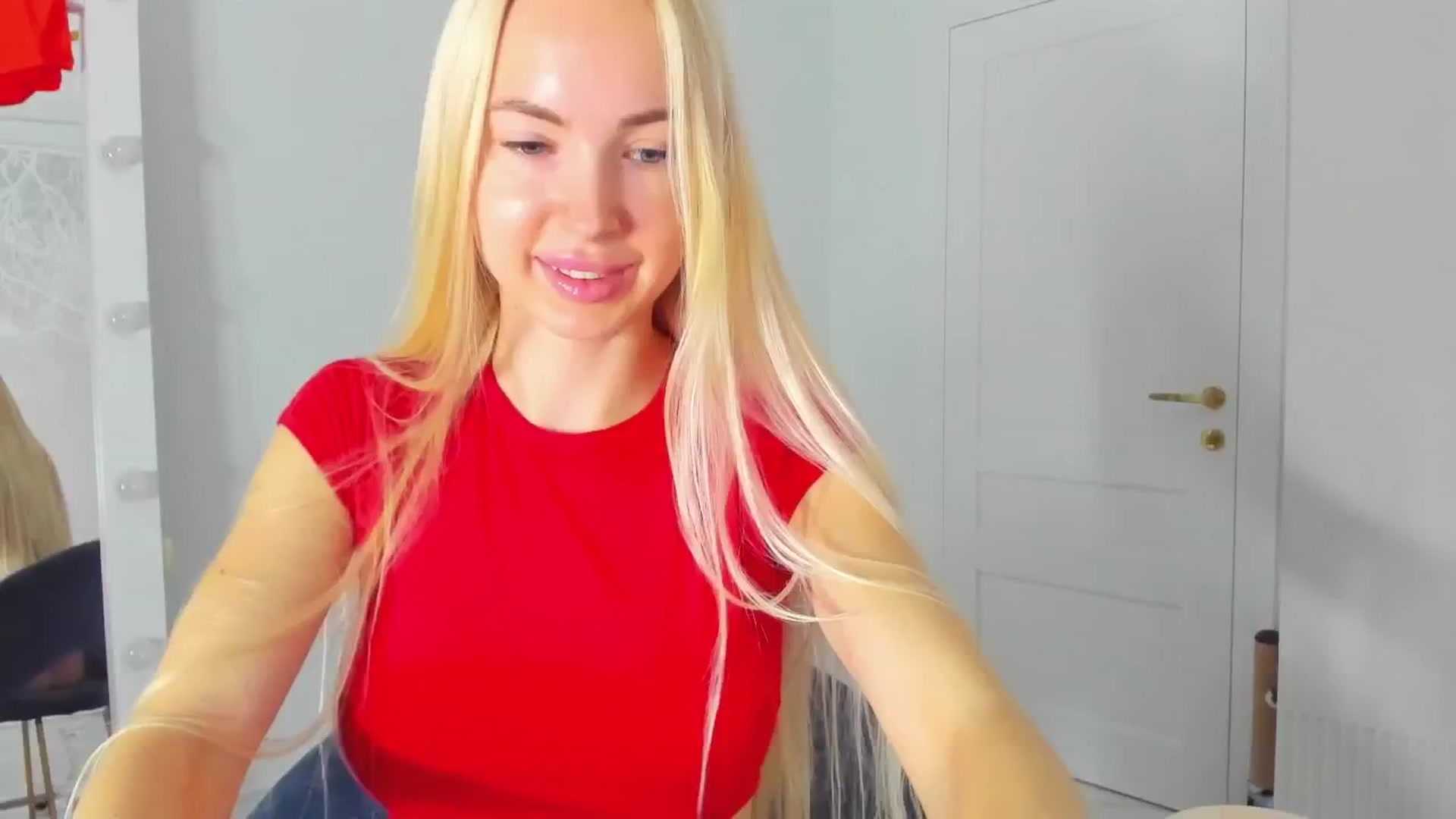 Gallery image thumbnail from ForeverBarbie's myfreecams stream on, 10/14/2024, 04:36 image 20 of 20