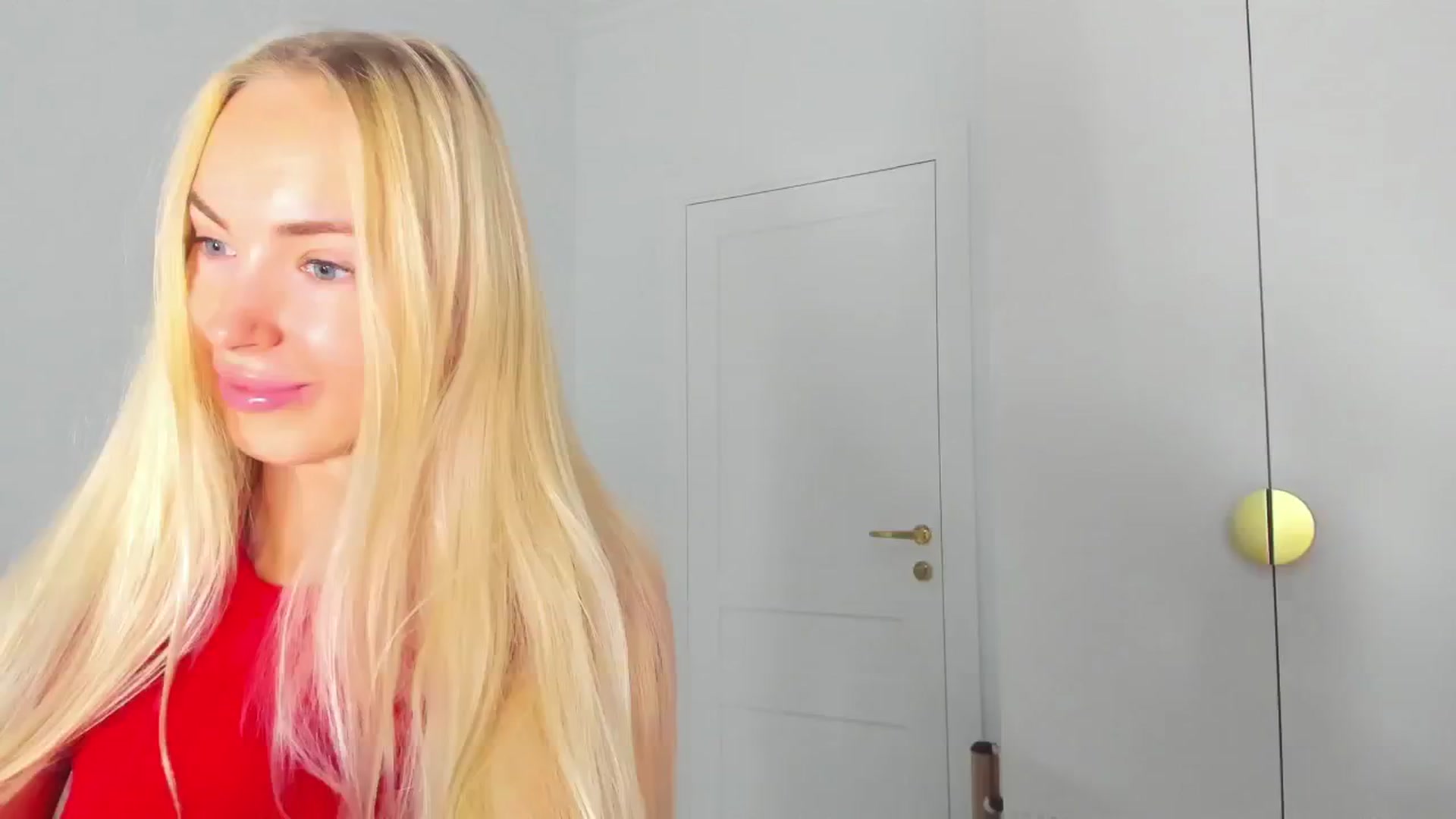 Gallery image thumbnail from ForeverBarbie's myfreecams stream on, 10/14/2024, 04:36 image 16 of 20