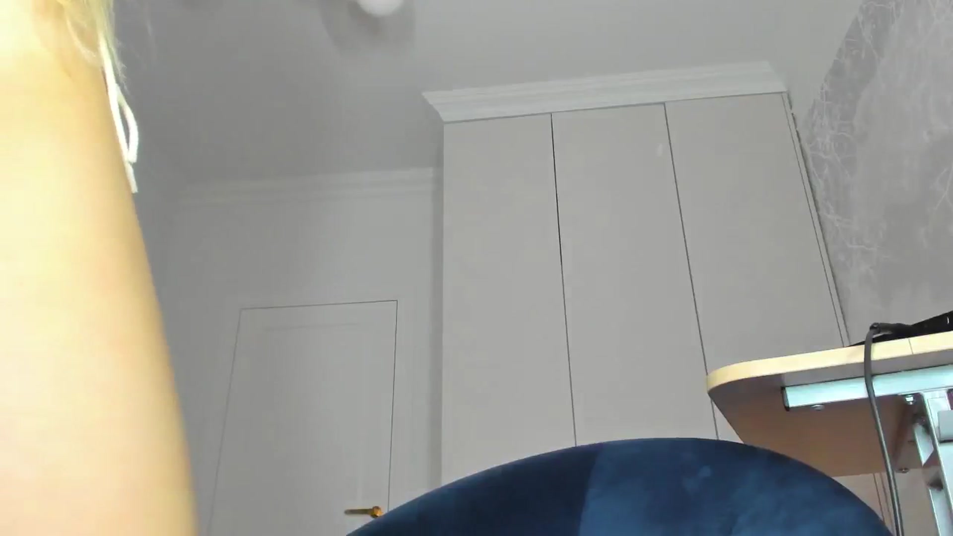 Gallery image thumbnail from ForeverBarbie's myfreecams stream on, 10/15/2024, 07:40 image 19 of 20