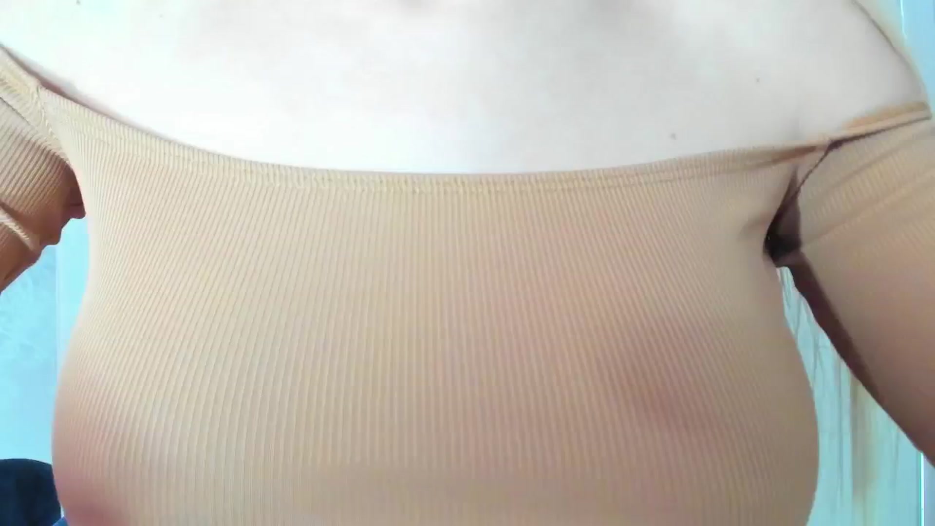 Gallery image thumbnail from ForeverBarbie's myfreecams stream on, 10/22/2024, 08:00 image 1 of 20