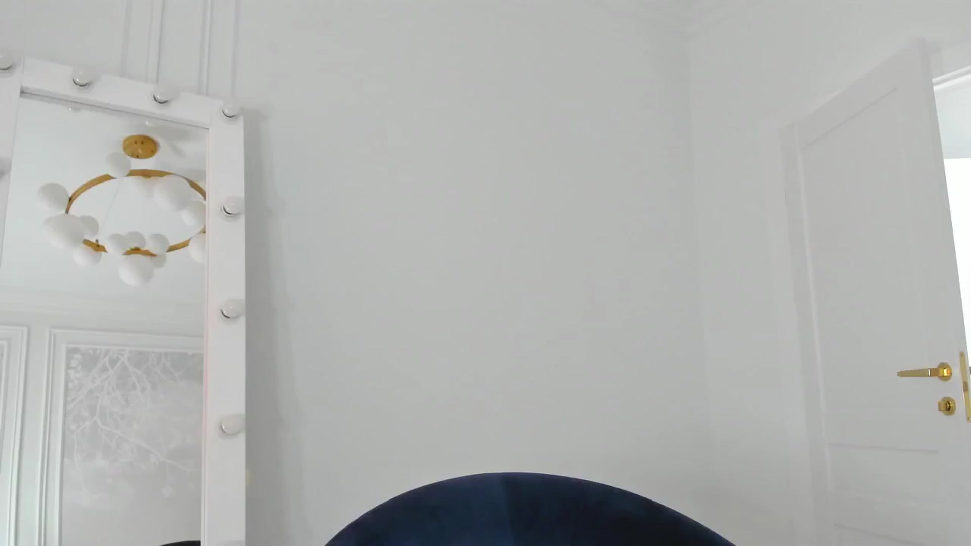 Gallery image thumbnail from ForeverBarbie's myfreecams stream on, 10/22/2024, 08:00 image 8 of 20