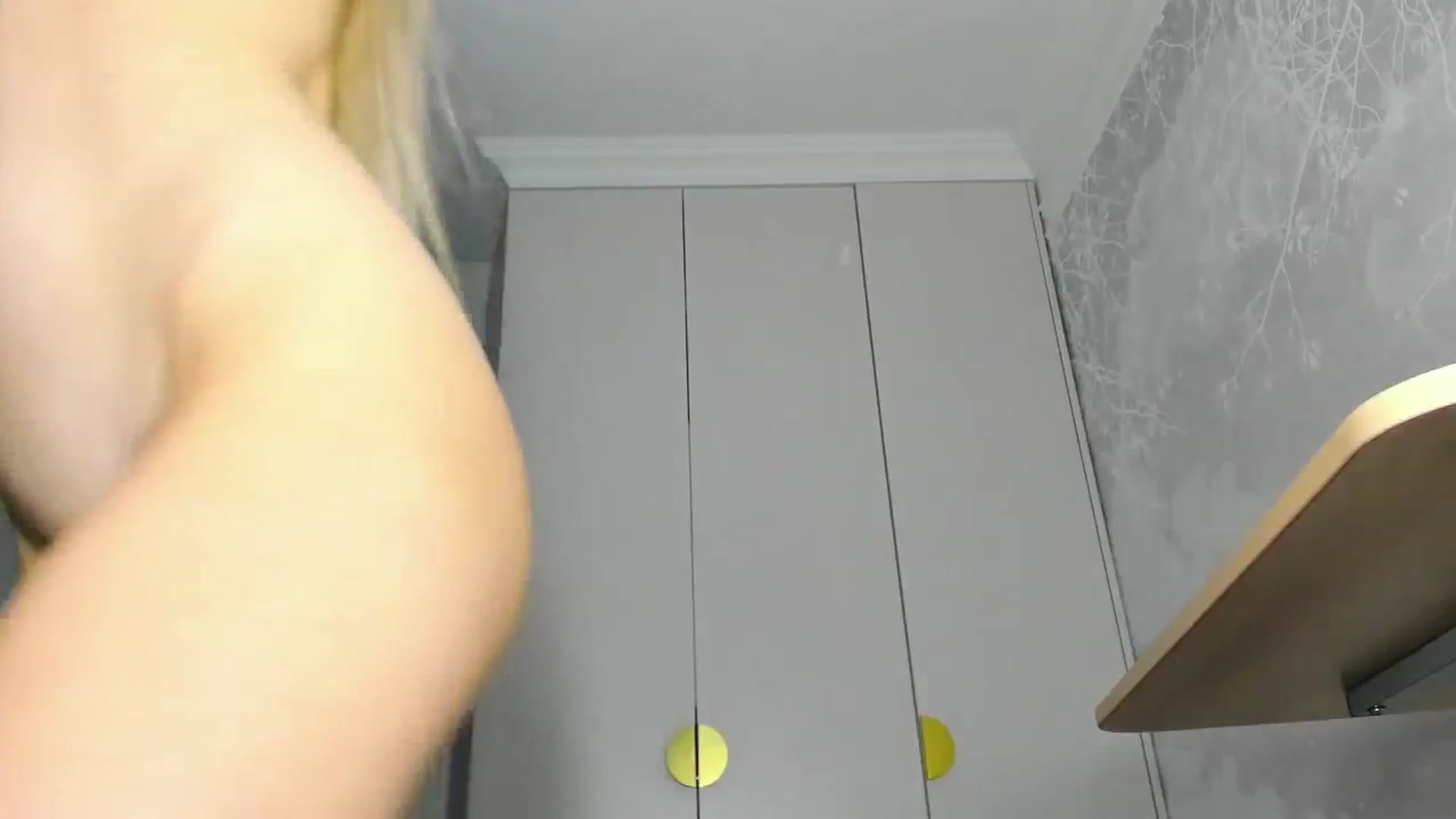 Gallery image thumbnail from ForeverBarbie's myfreecams stream on, 10/23/2024, 04:46 image 3 of 20