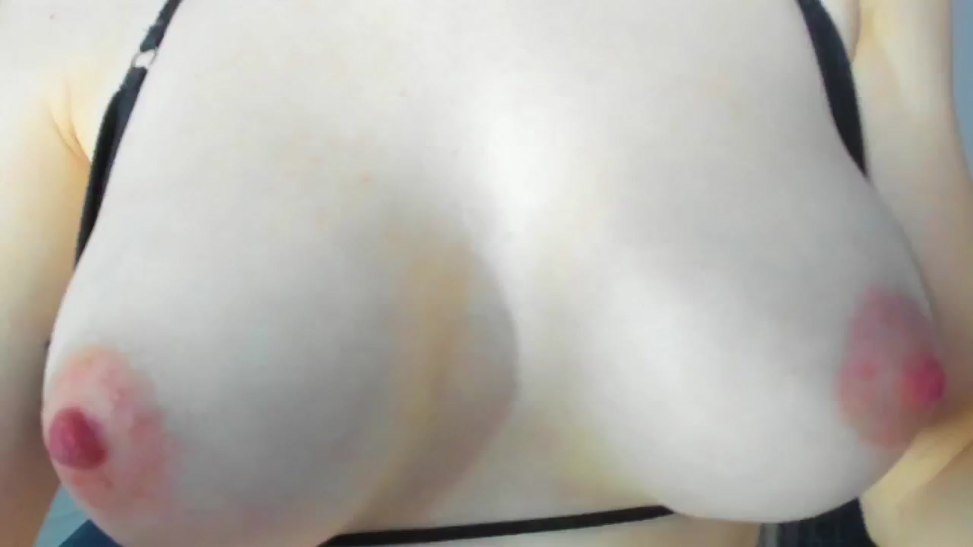 Gallery image thumbnail from ForeverBarbie's myfreecams stream on, 10/24/2024, 05:25 image 6 of 20