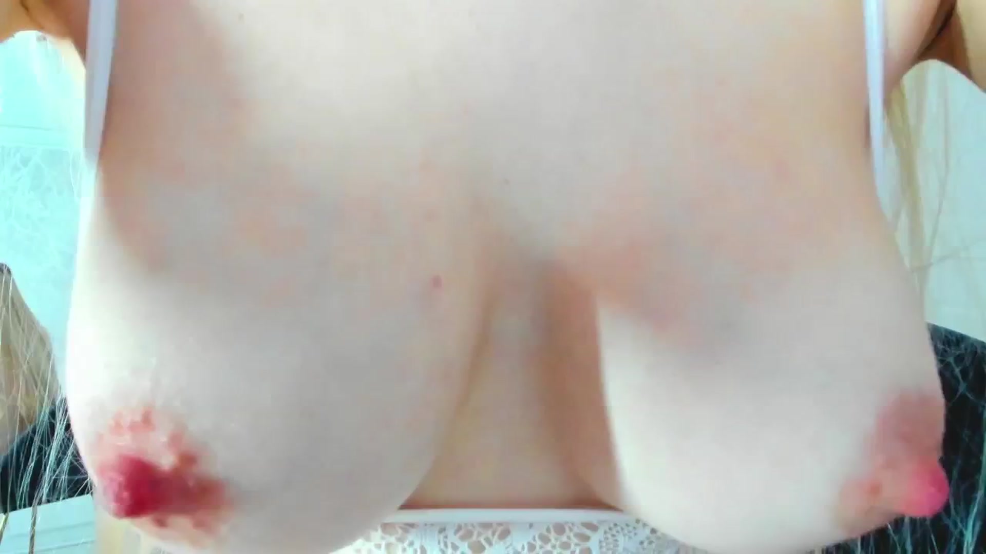 Gallery image thumbnail from ForeverBarbie's myfreecams stream on, 11/16/2024, 06:33 image 2 of 20