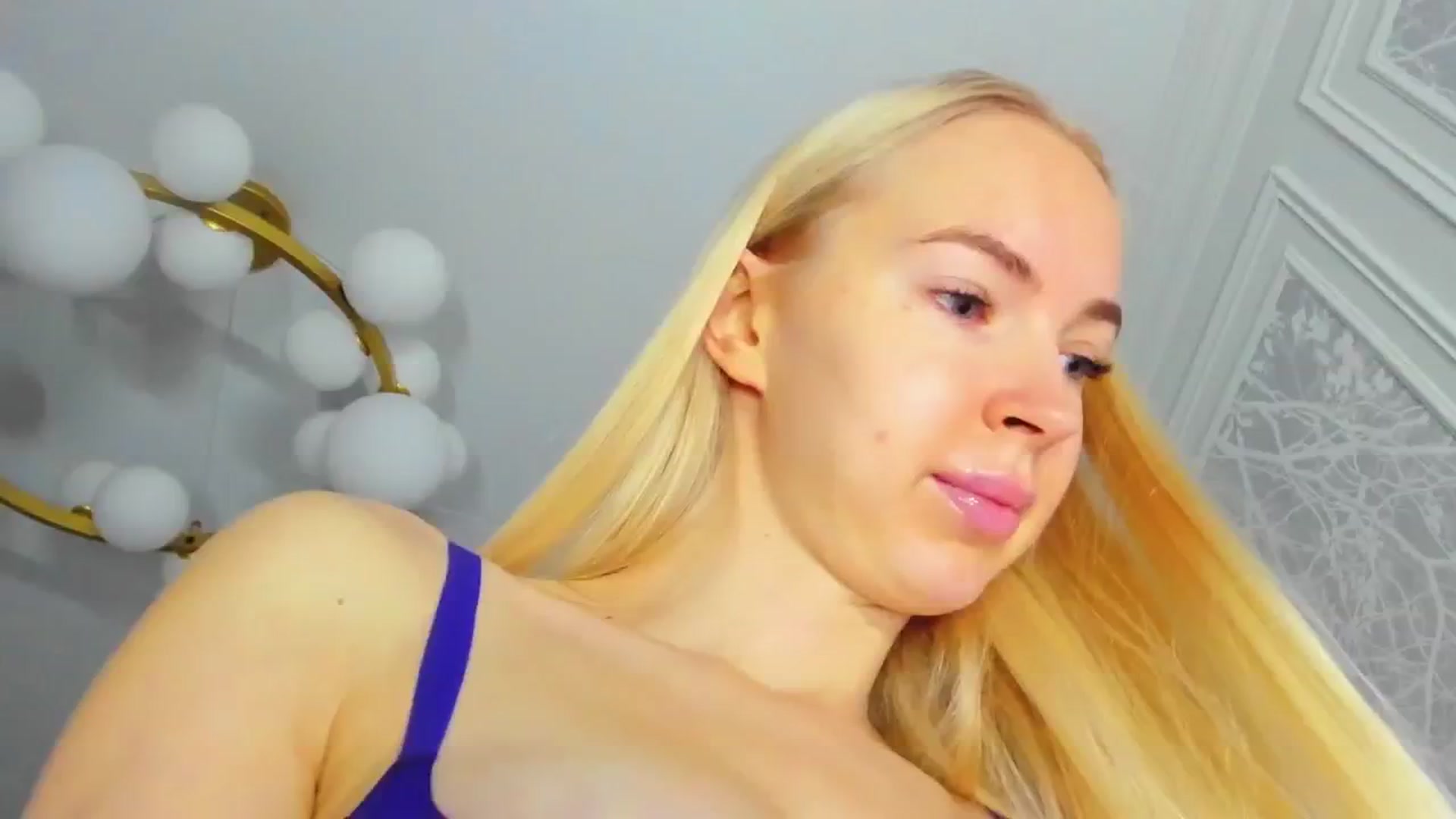 Gallery image thumbnail from ForeverBarbie's myfreecams stream on, 11/29/2024, 06:41 image 13 of 20