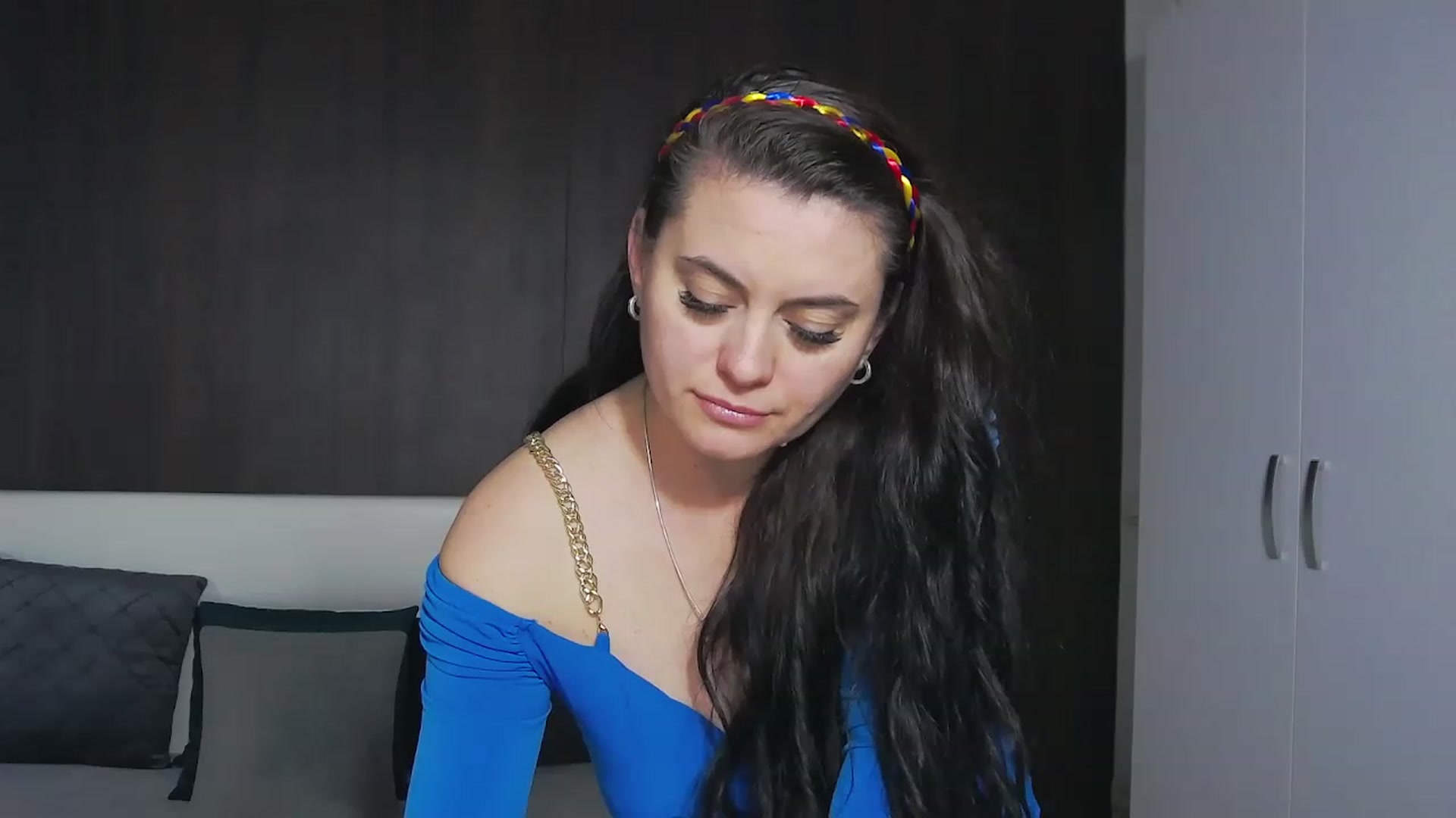 Gallery image thumbnail from ForeverChic's myfreecams stream on, 12/01/2022, 11:39 image 9 of 20