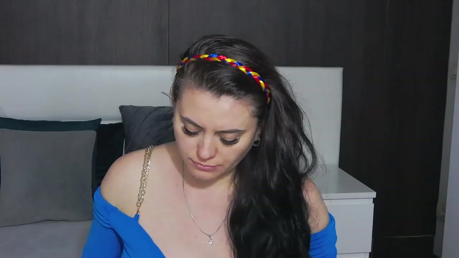 Gallery image thumbnail from ForeverChic's myfreecams stream on, 12/01/2022, 11:39 image 1 of 20