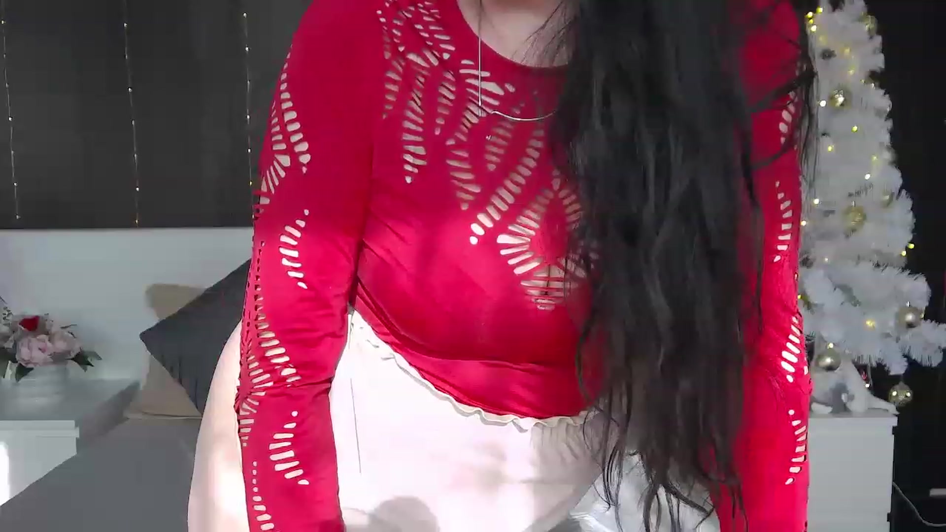 Gallery image thumbnail from ForeverChic's myfreecams stream on, 12/20/2022, 10:08 image 16 of 20