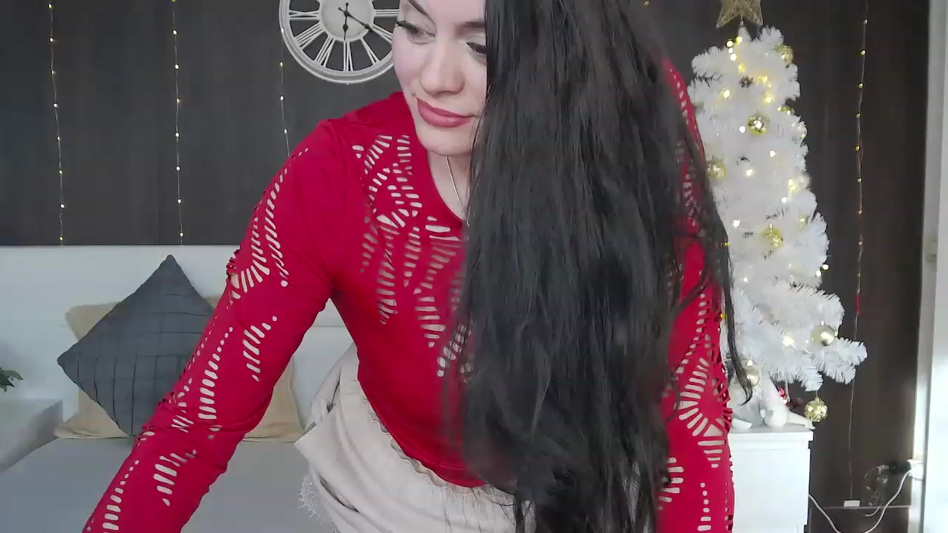 Gallery image thumbnail from ForeverChic's myfreecams stream on, 12/20/2022, 12:24 image 19 of 20