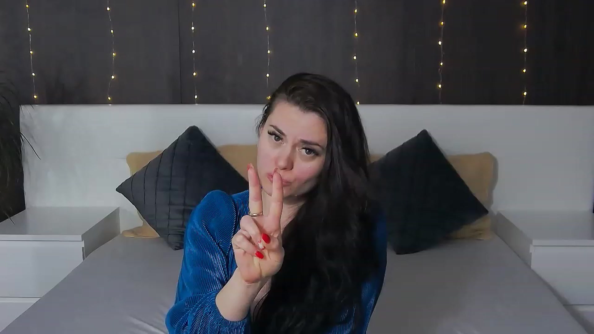 Gallery image thumbnail from ForeverChic's myfreecams stream on, 01/20/2023, 11:57 image 15 of 20