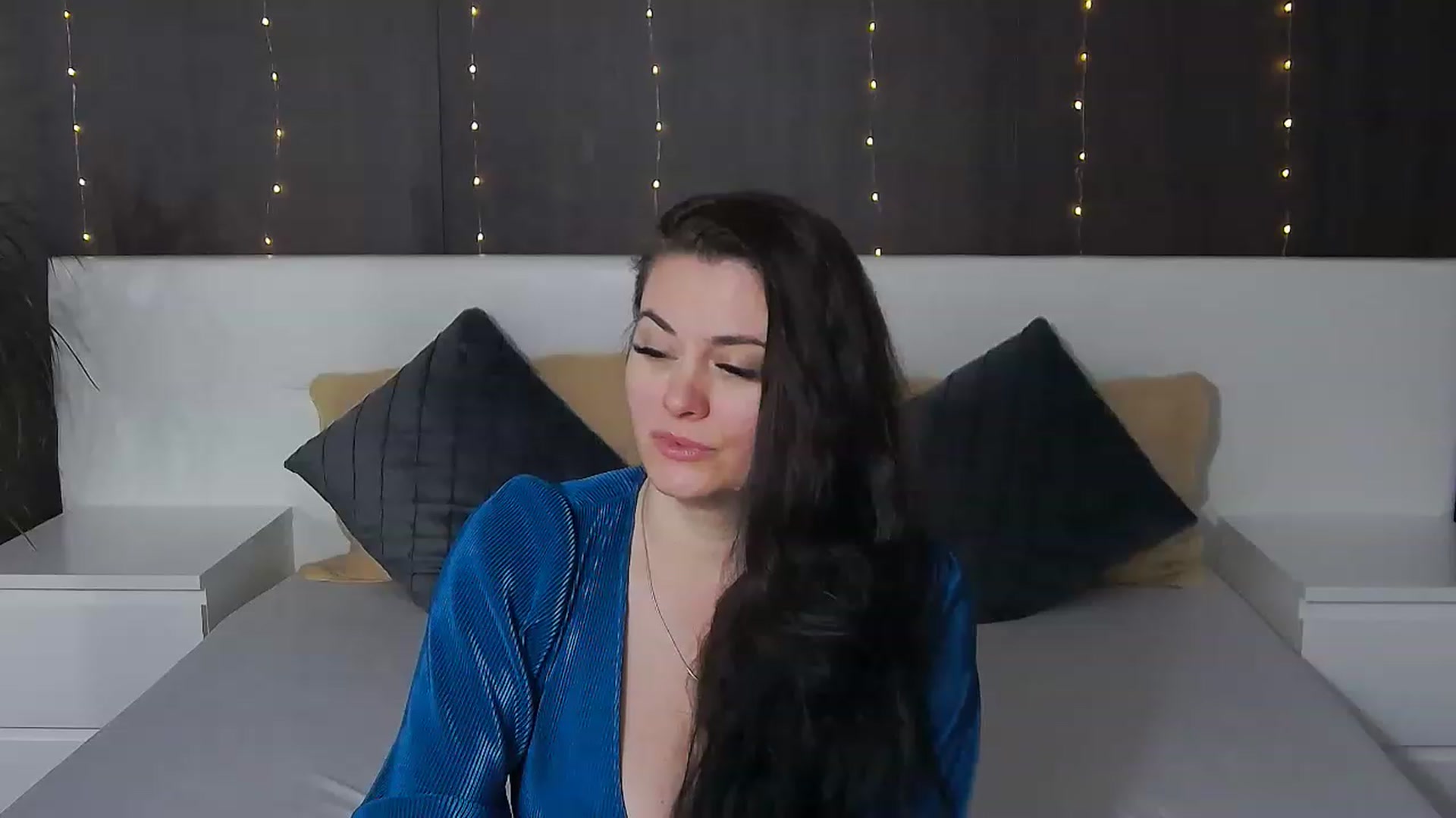 Gallery image thumbnail from ForeverChic's myfreecams stream on, 01/20/2023, 11:57 image 16 of 20