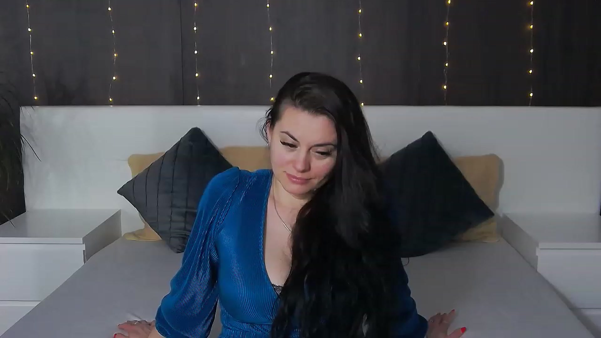 Gallery image thumbnail from ForeverChic's myfreecams stream on, 01/20/2023, 11:57 image 17 of 20