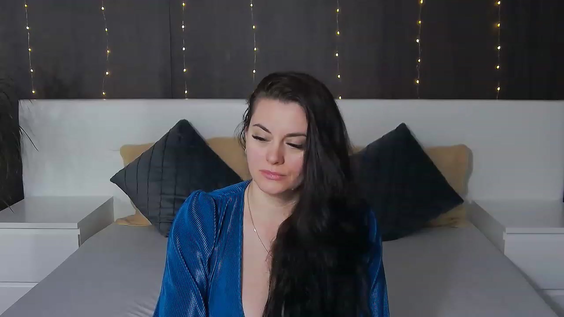 Gallery image thumbnail from ForeverChic's myfreecams stream on, 01/20/2023, 11:57 image 18 of 20
