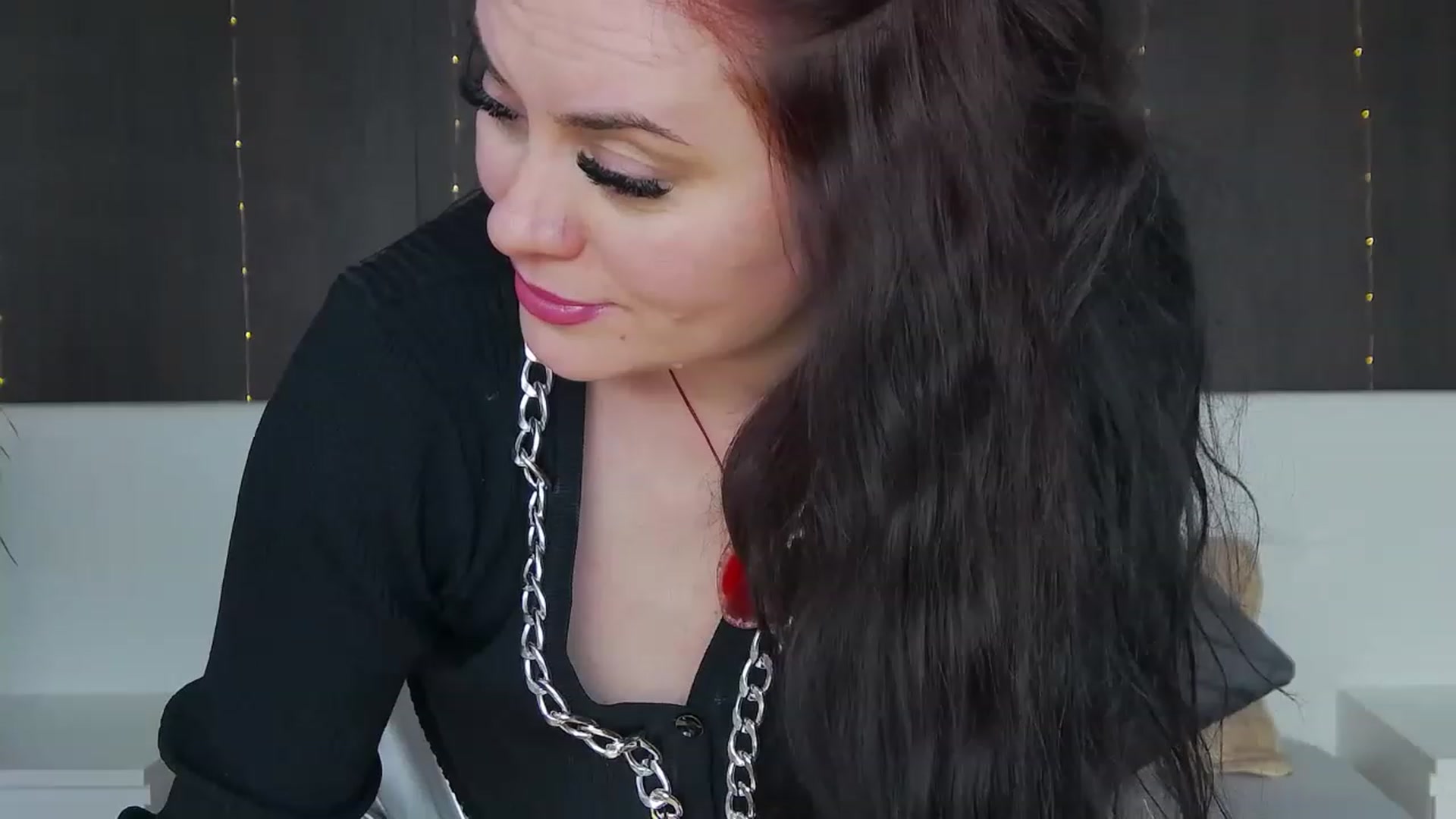 Gallery image thumbnail from ForeverChic's myfreecams stream on, 02/09/2023, 11:12 image 2 of 20