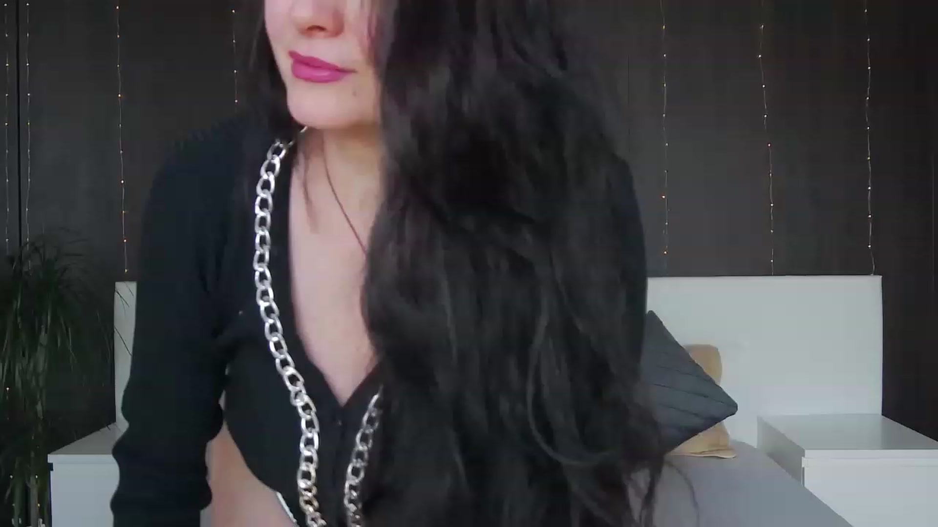 Gallery image thumbnail from ForeverChic's myfreecams stream on, 02/09/2023, 11:12 image 8 of 20