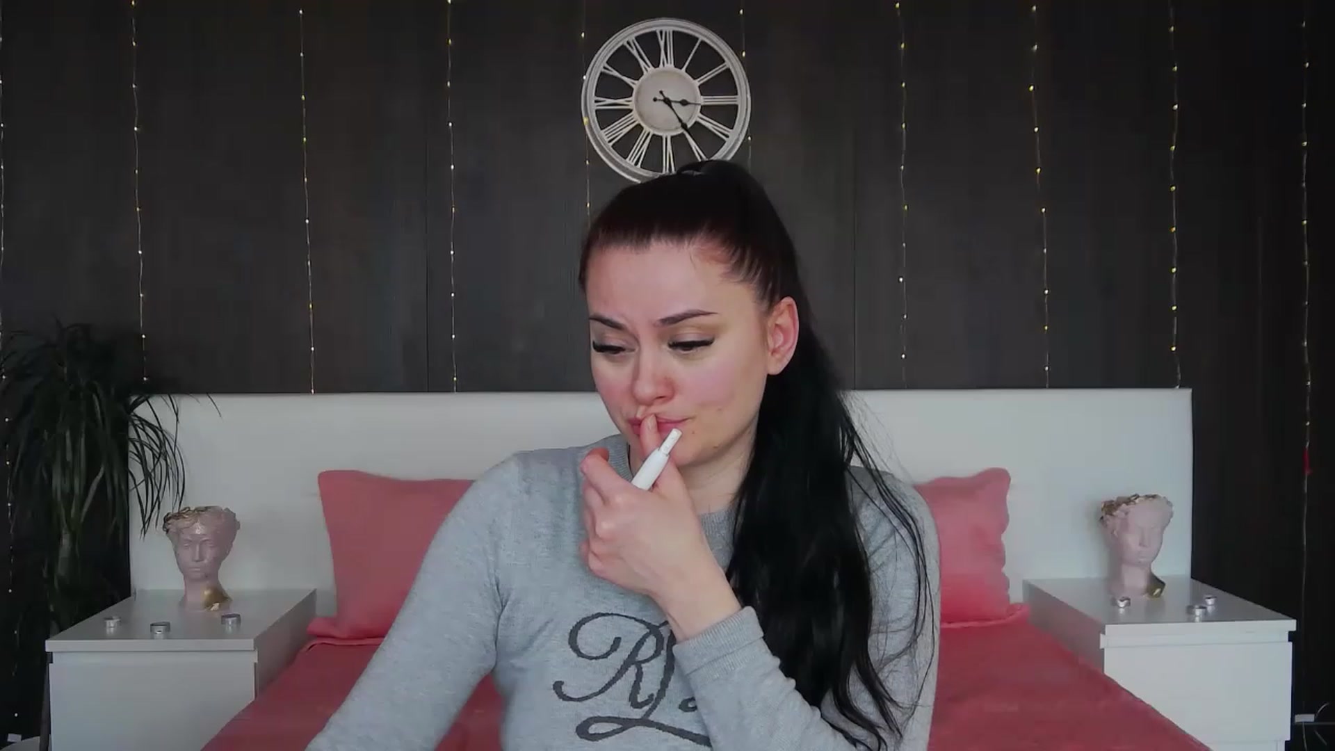 Gallery image thumbnail from ForeverChic's myfreecams stream on, 02/13/2023, 13:09 image 8 of 20