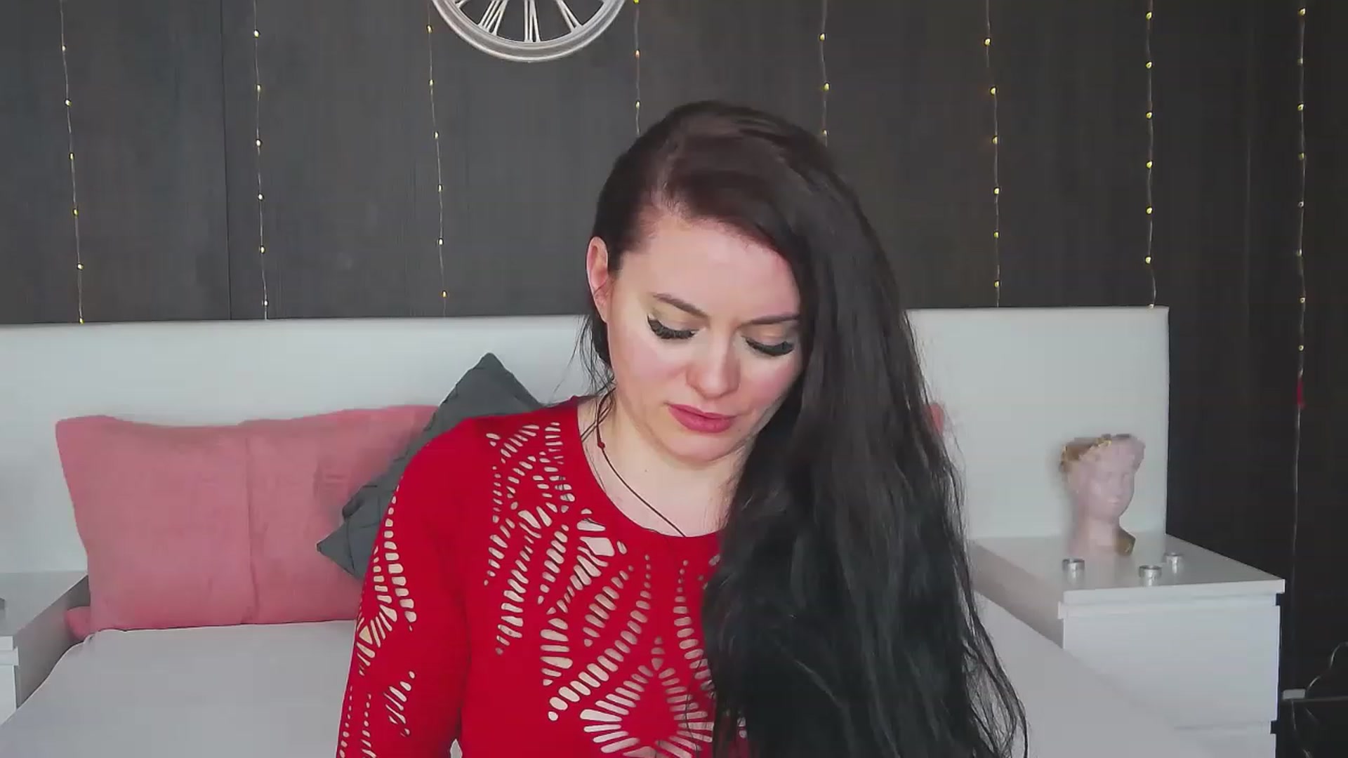 Gallery image thumbnail from ForeverChic's myfreecams stream on, 02/14/2023, 09:18 image 3 of 20