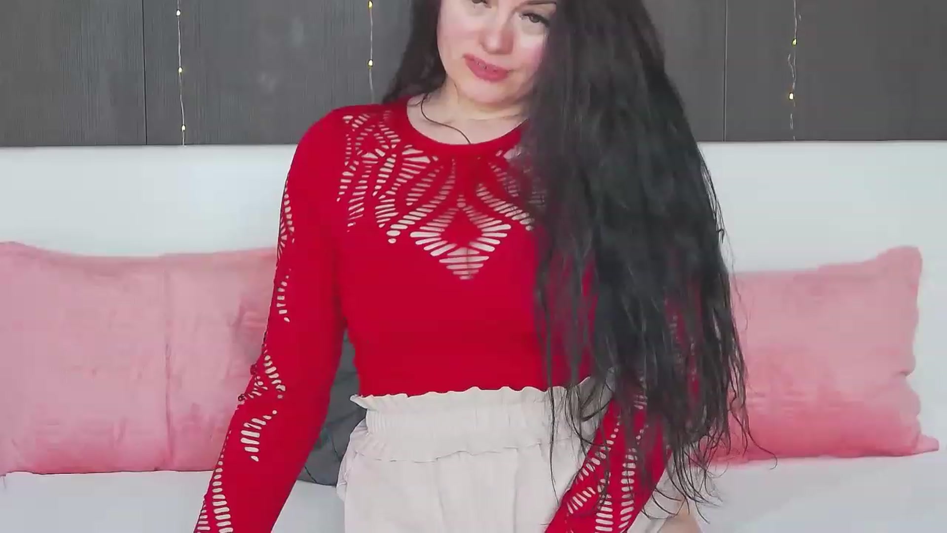 Gallery image thumbnail from ForeverChic's myfreecams stream on, 02/14/2023, 09:18 image 15 of 20