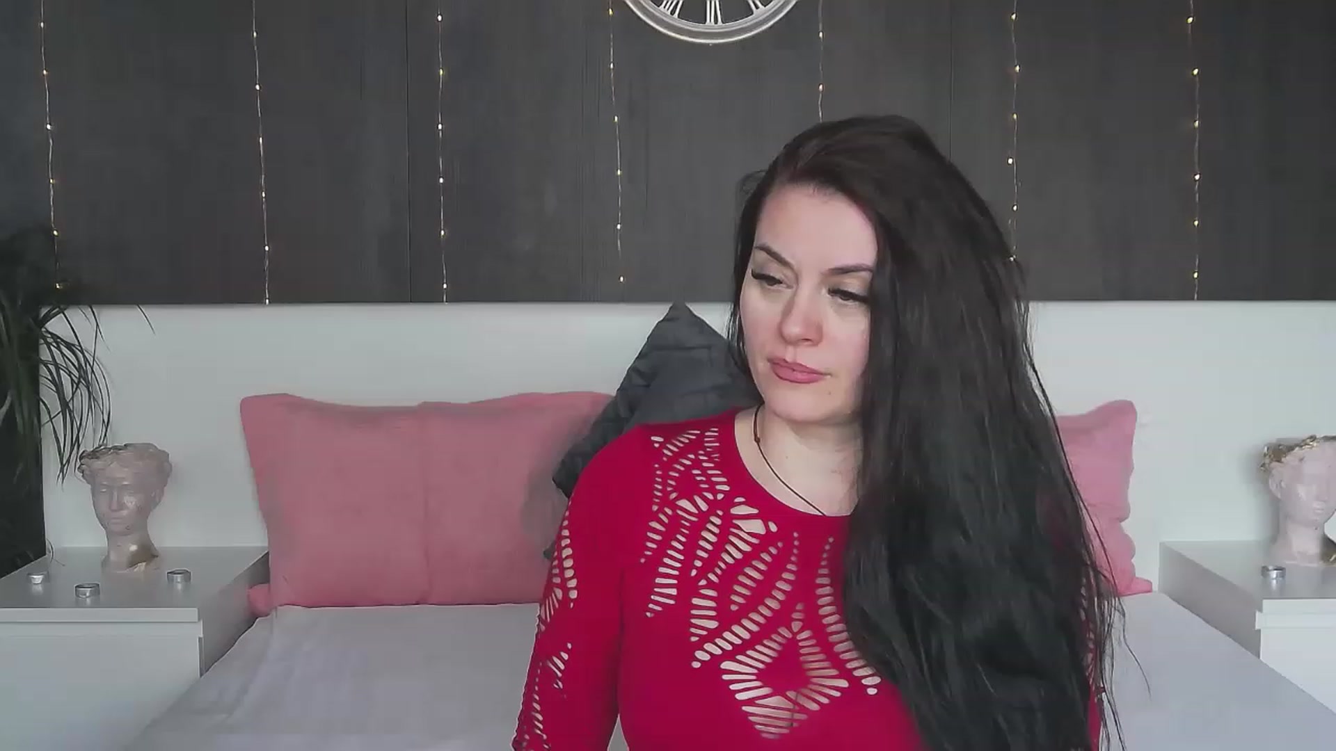 Gallery image thumbnail from ForeverChic's myfreecams stream on, 02/14/2023, 13:44 image 1 of 20