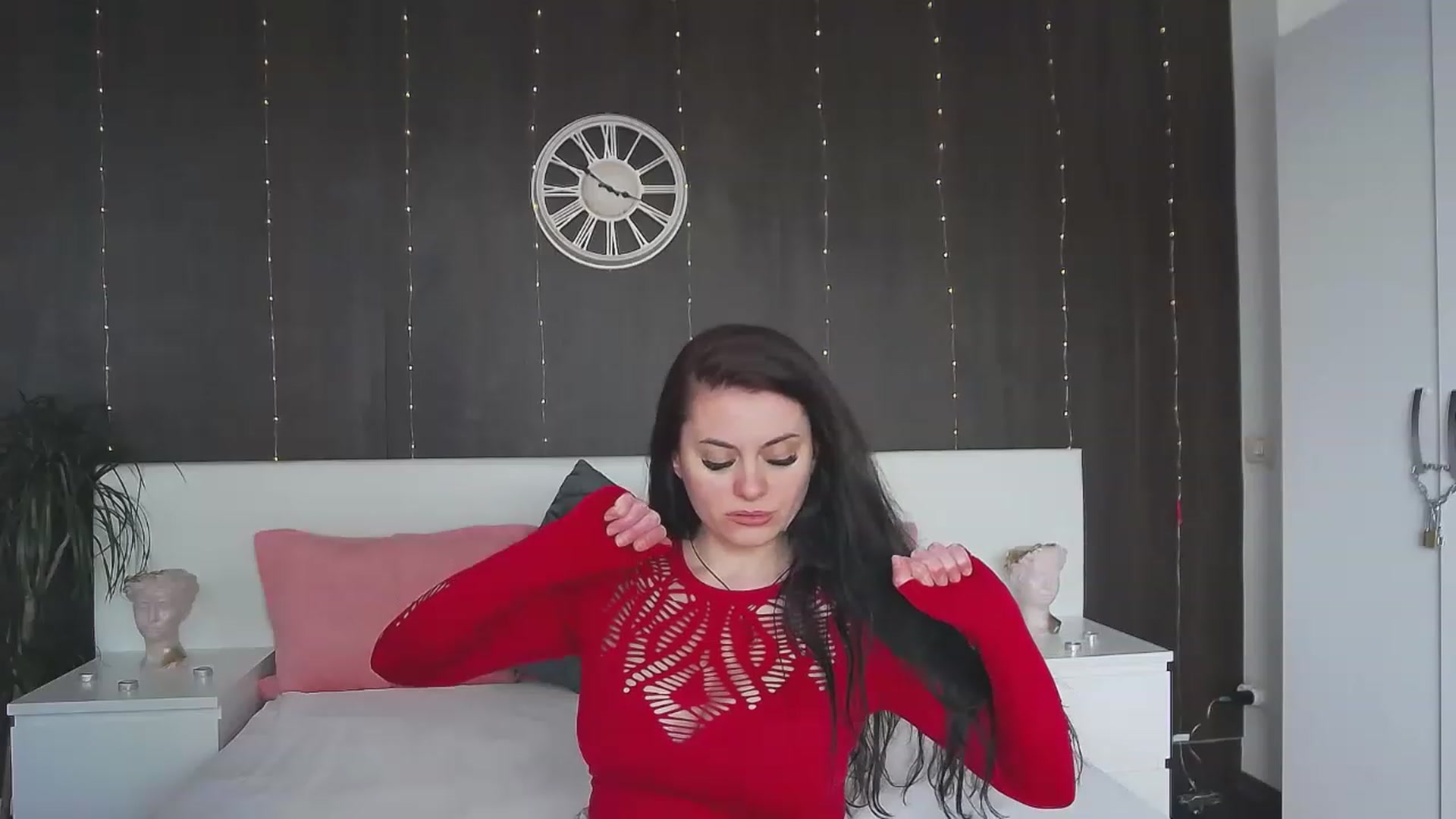 Gallery image thumbnail from ForeverChic's myfreecams stream on, 02/14/2023, 13:44 image 6 of 20