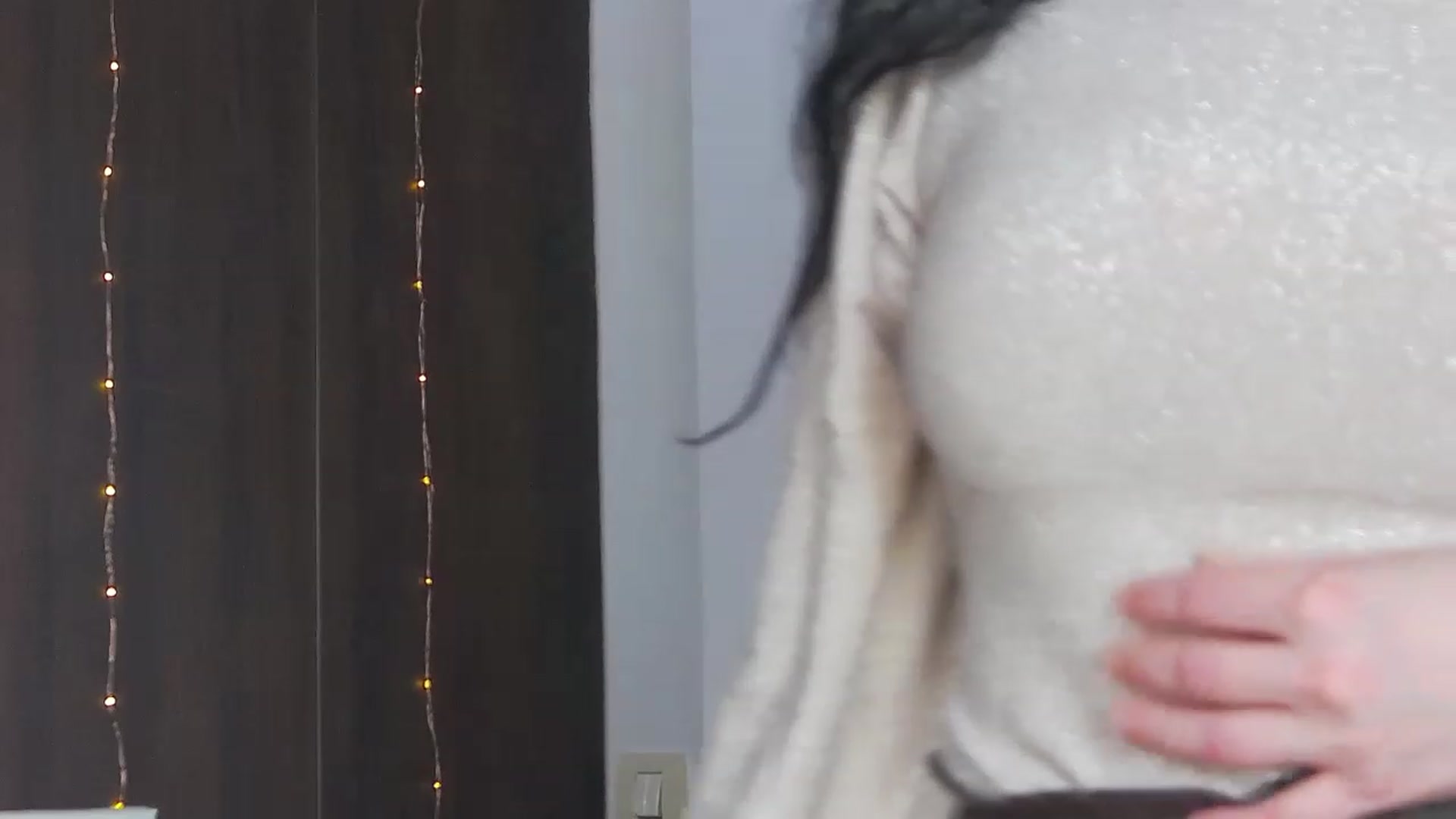 Gallery image thumbnail from ForeverChic's myfreecams stream on, 02/22/2023, 11:38 image 15 of 20