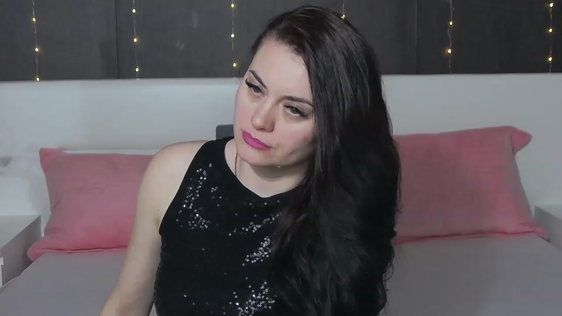 Gallery image thumbnail from ForeverChic's myfreecams stream on, 02/25/2023, 11:57 image 8 of 20