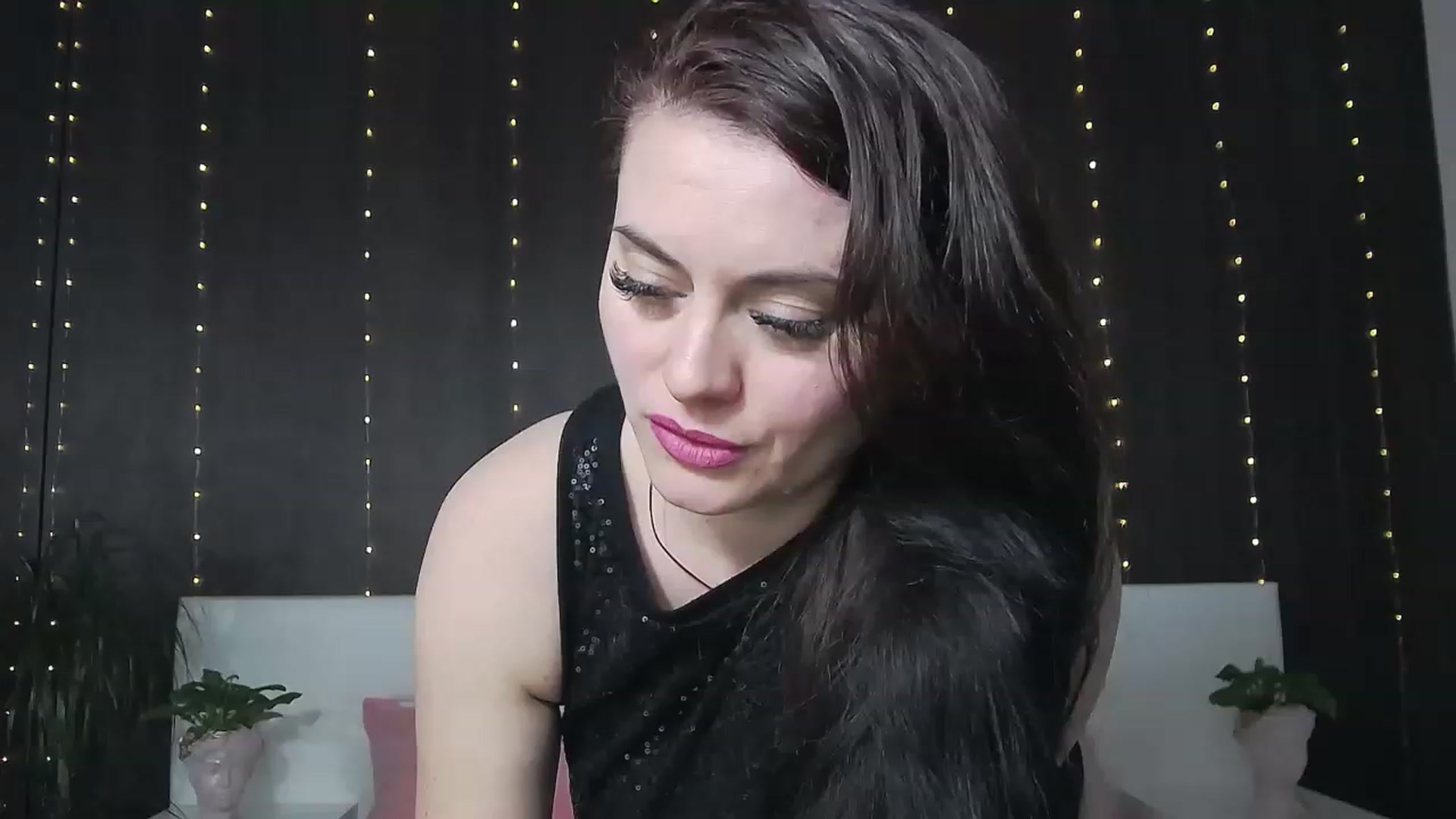 Gallery image thumbnail from ForeverChic's myfreecams stream on, 02/25/2023, 11:57 image 14 of 20