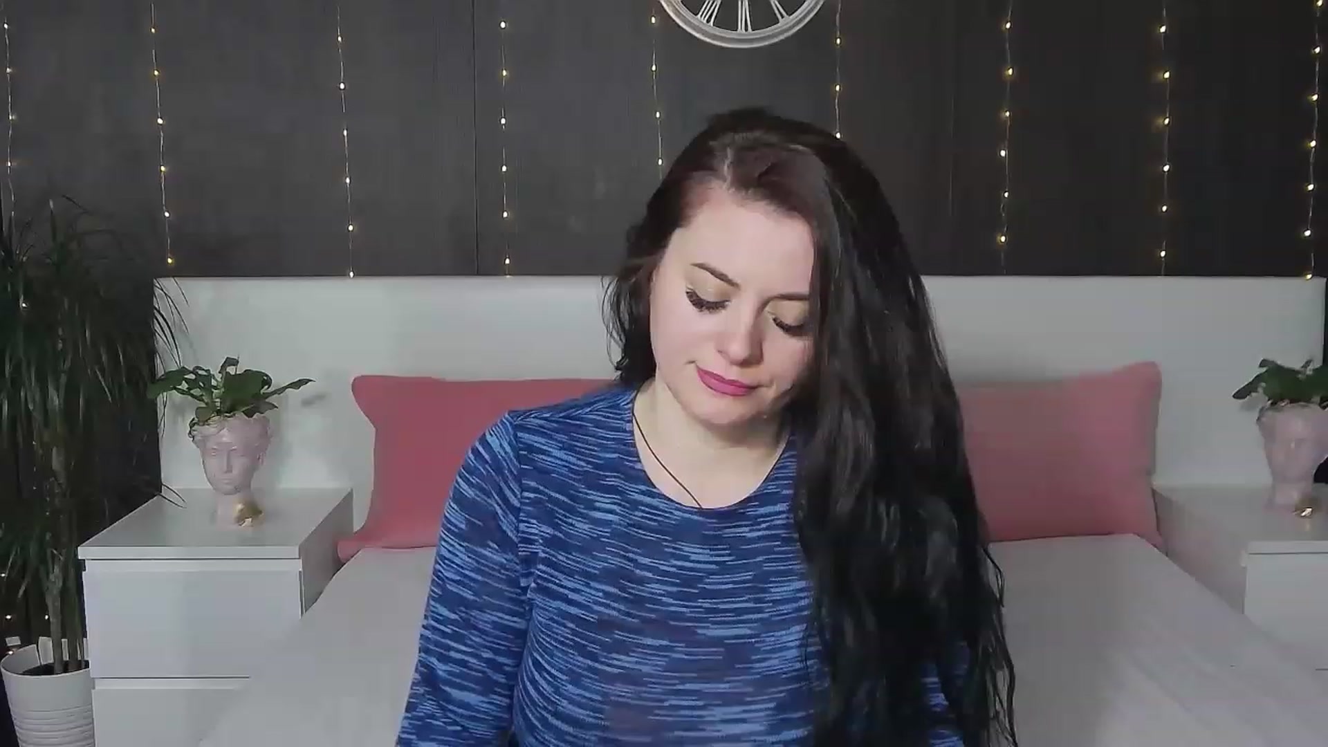 Gallery image thumbnail from ForeverChic's myfreecams stream on, 02/27/2023, 10:26 image 20 of 20