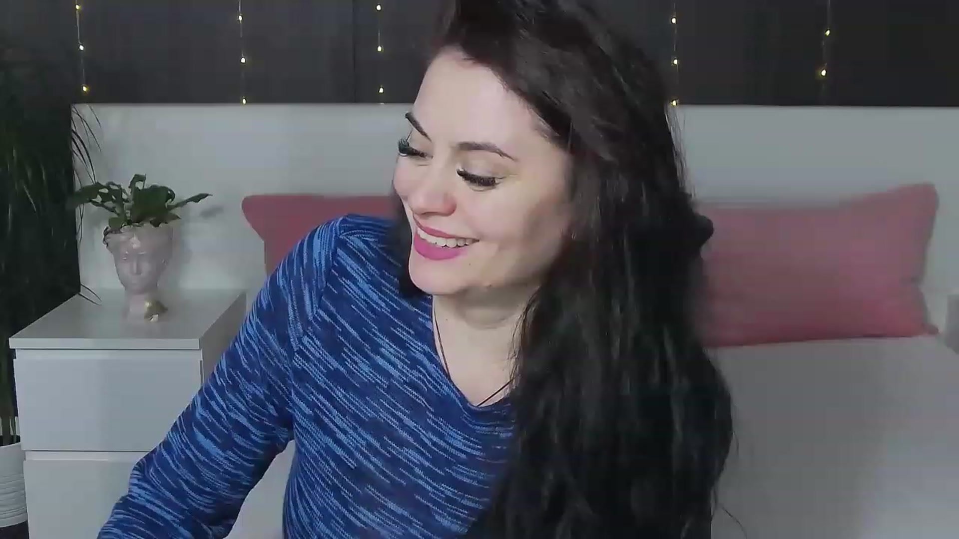 Gallery image thumbnail from ForeverChic's myfreecams stream on, 02/27/2023, 11:57 image 14 of 20