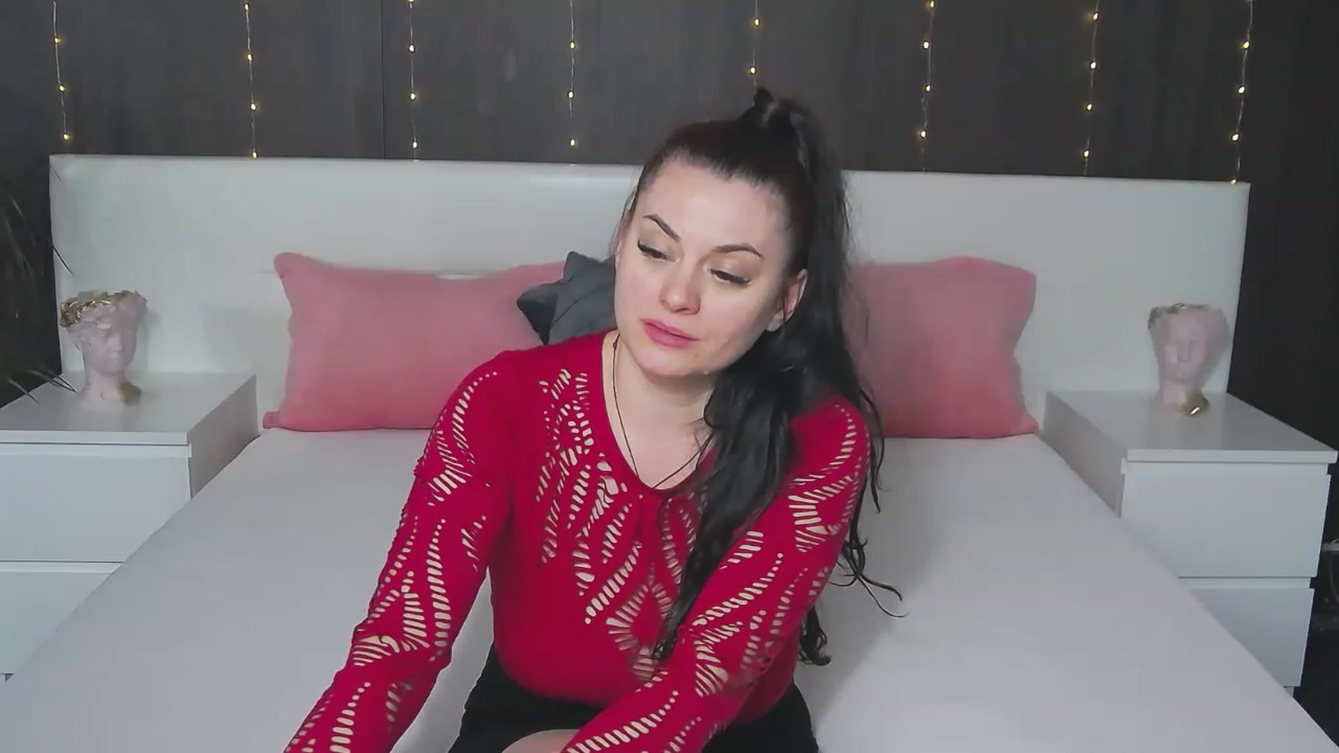 Gallery image thumbnail from ForeverChic's myfreecams stream on, 03/01/2023, 13:06 image 13 of 20