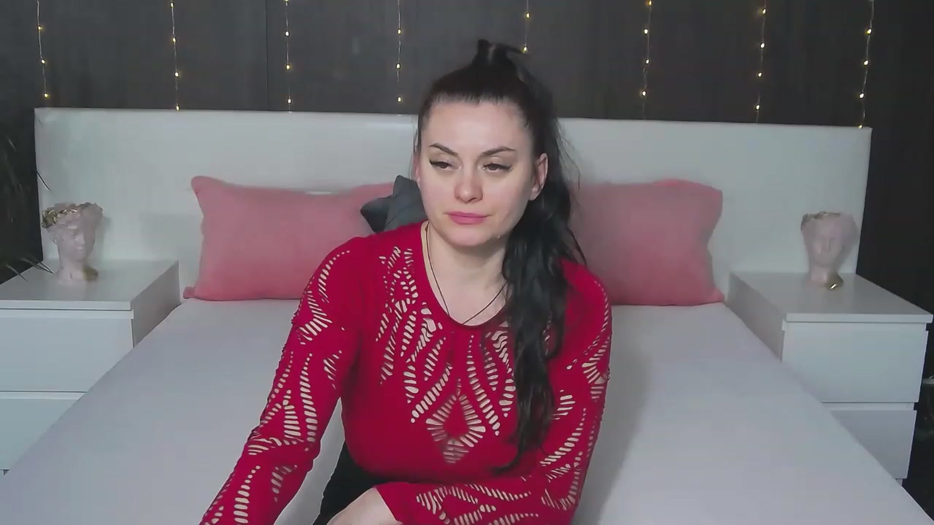 Gallery image thumbnail from ForeverChic's myfreecams stream on, 03/01/2023, 13:06 image 15 of 20