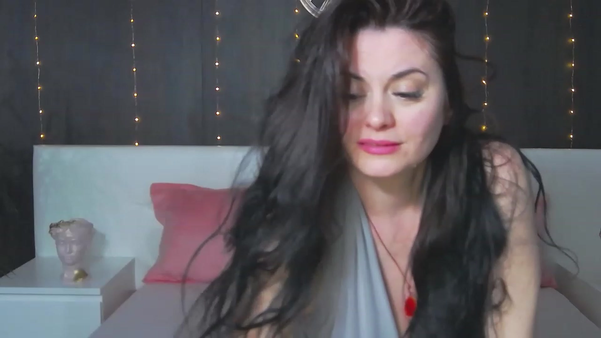Gallery image thumbnail from ForeverChic's myfreecams stream on, 03/03/2023, 12:47 image 20 of 20
