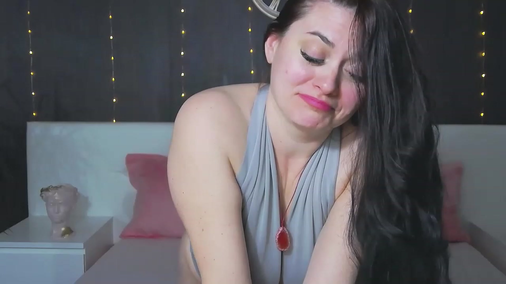 Gallery image thumbnail from ForeverChic's myfreecams stream on, 03/03/2023, 12:47 image 15 of 20