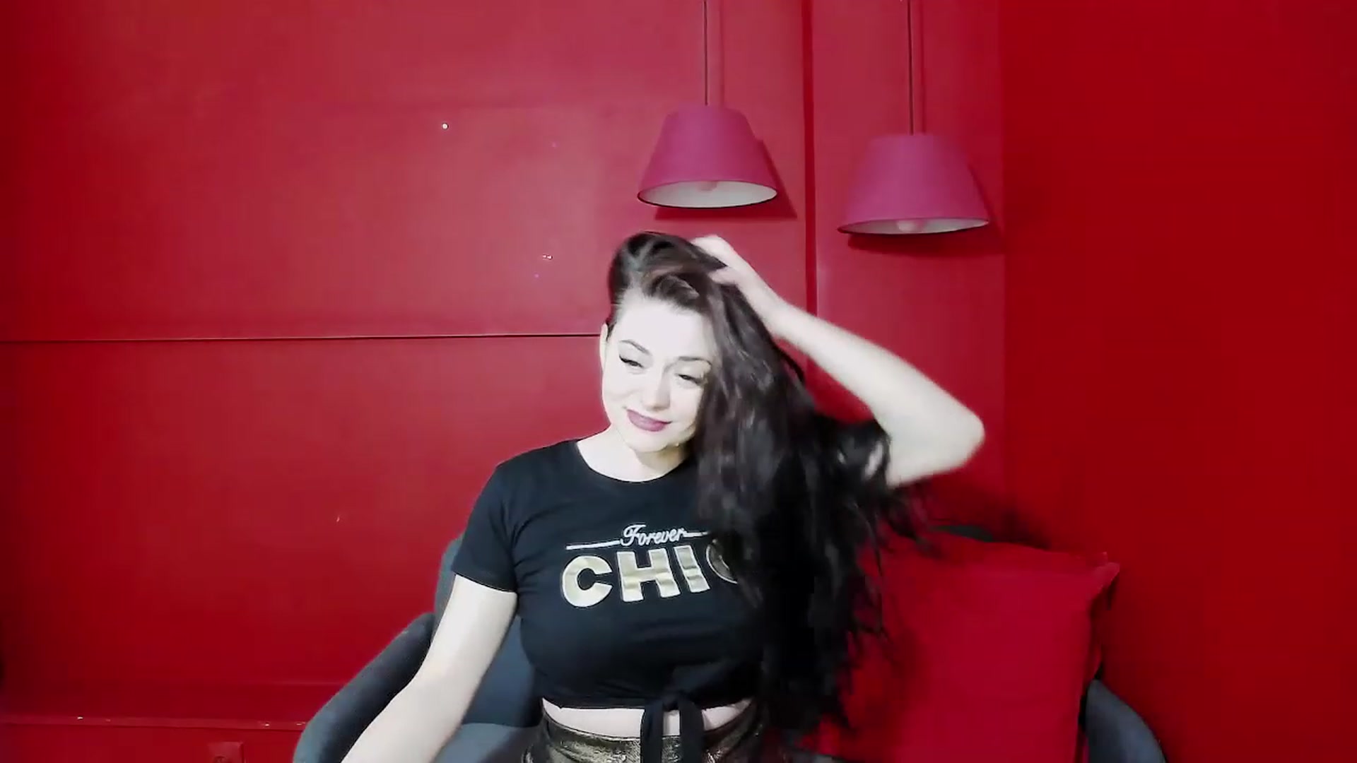 Gallery image thumbnail from ForeverChic's myfreecams stream on, 04/01/2023, 10:12 image 15 of 20