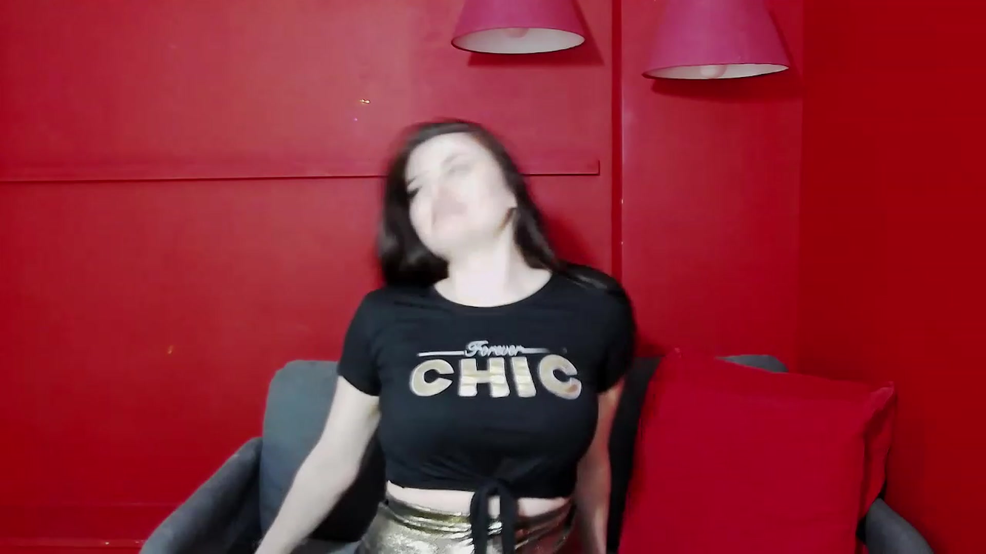 Gallery image thumbnail from ForeverChic's myfreecams stream on, 04/01/2023, 10:12 image 16 of 20