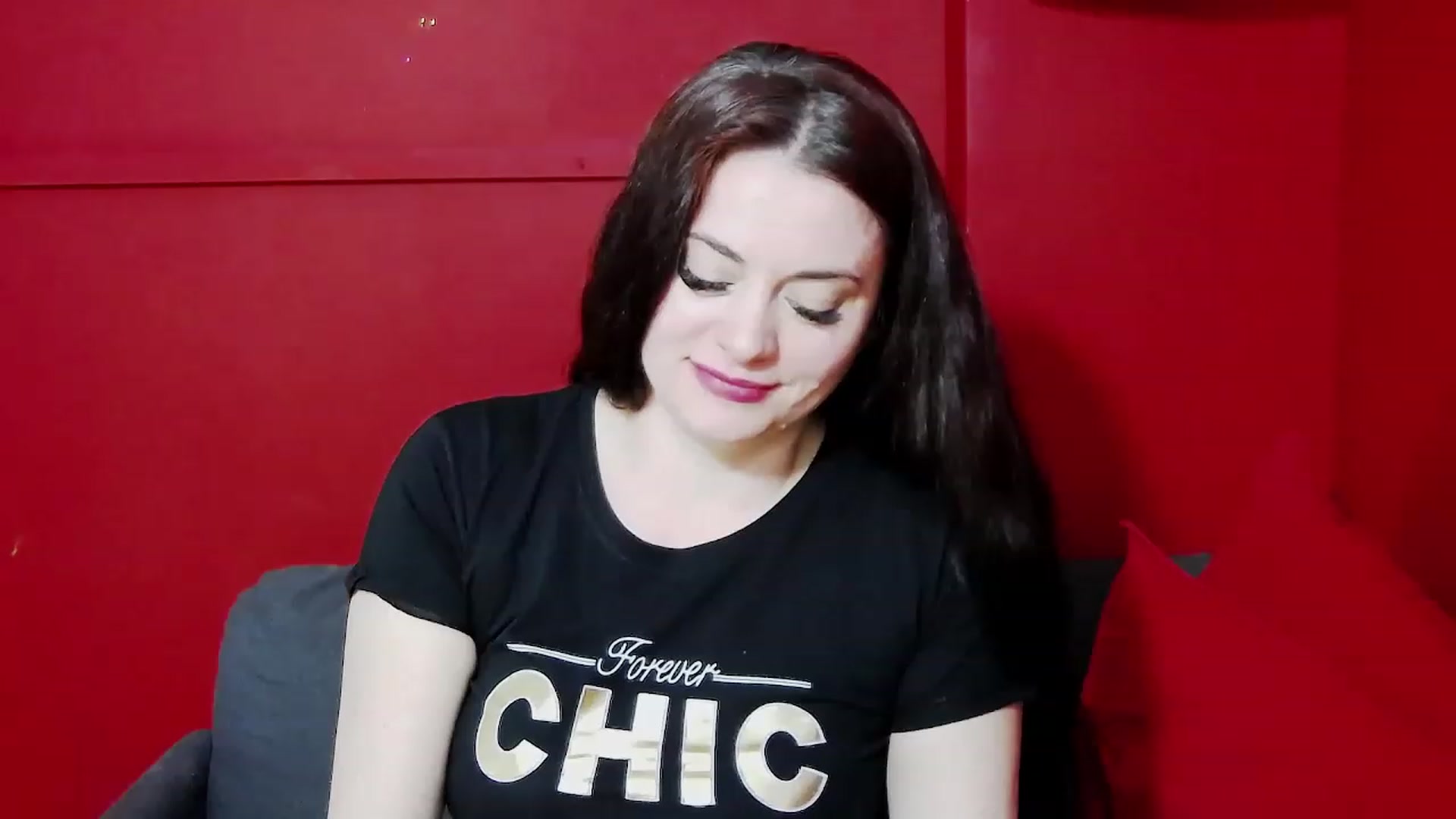 Gallery image thumbnail from ForeverChic's myfreecams stream on, 04/01/2023, 14:27 image 1 of 20