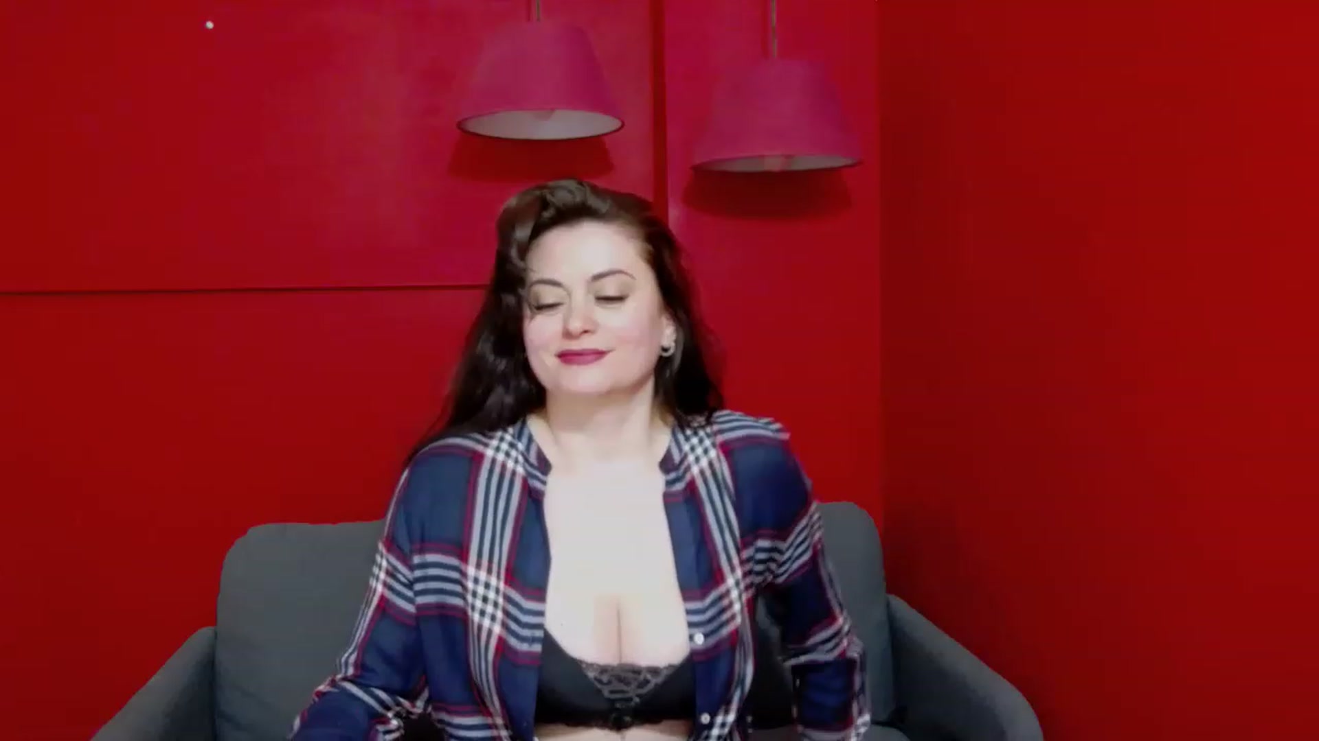 Gallery image thumbnail from ForeverChic's myfreecams stream on, 05/27/2023, 07:11 image 5 of 20