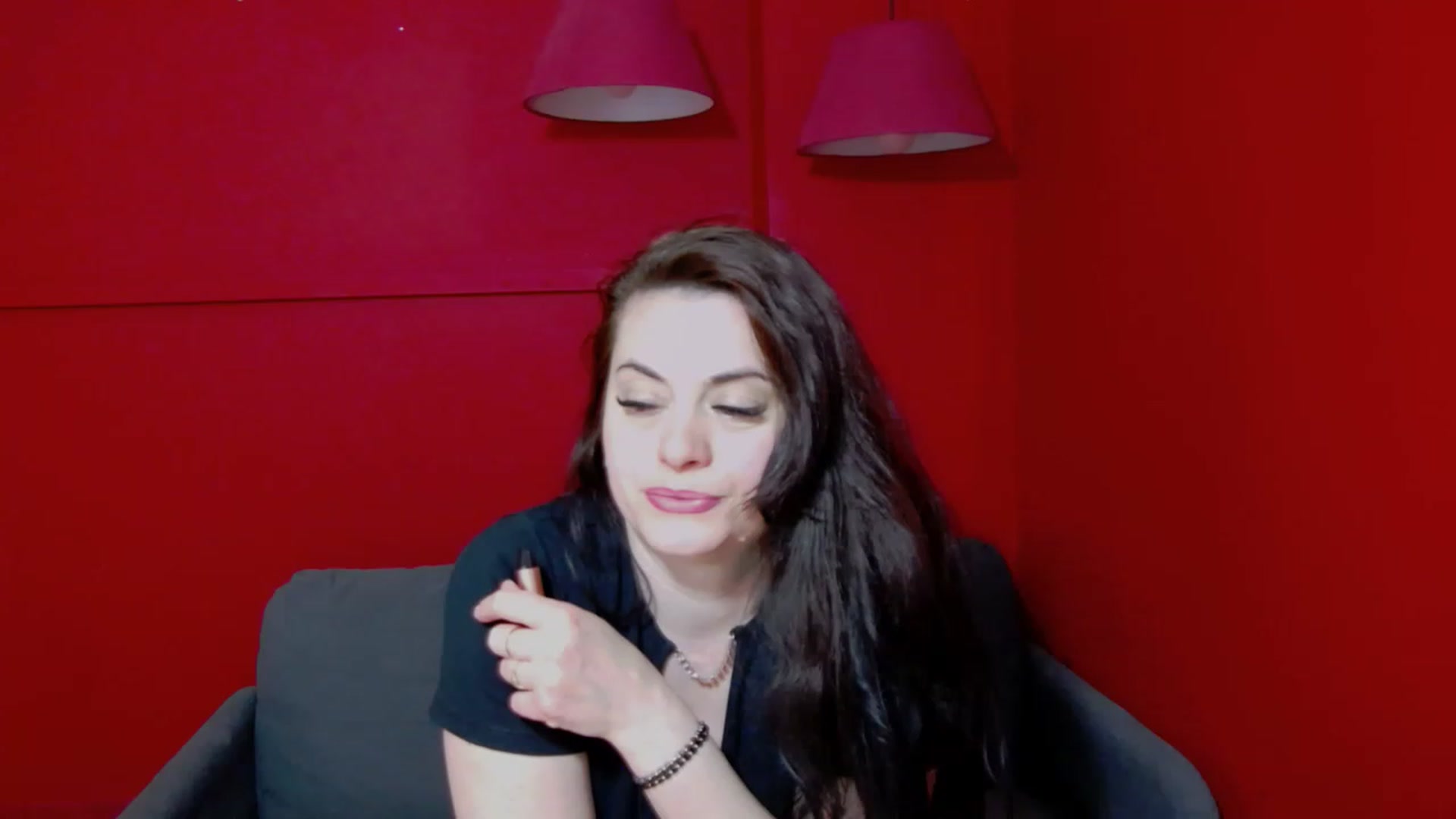 Gallery image thumbnail from ForeverChic's myfreecams stream on, 05/31/2023, 07:25 image 13 of 20